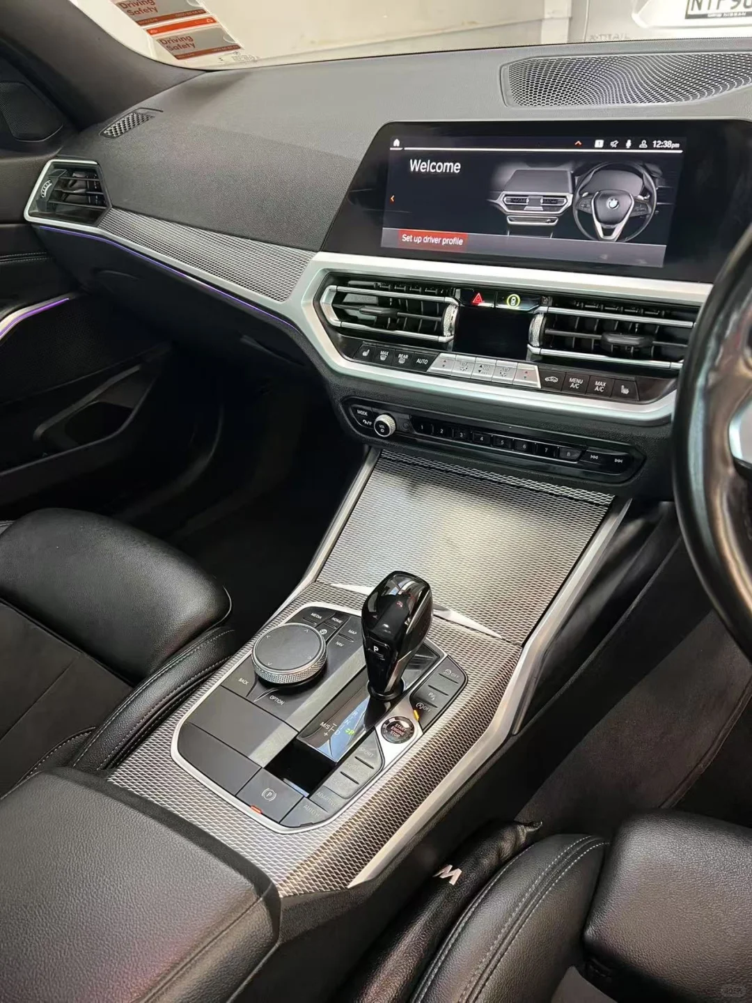 2019年 新款BMW320d M-Sport X-drive 4驱