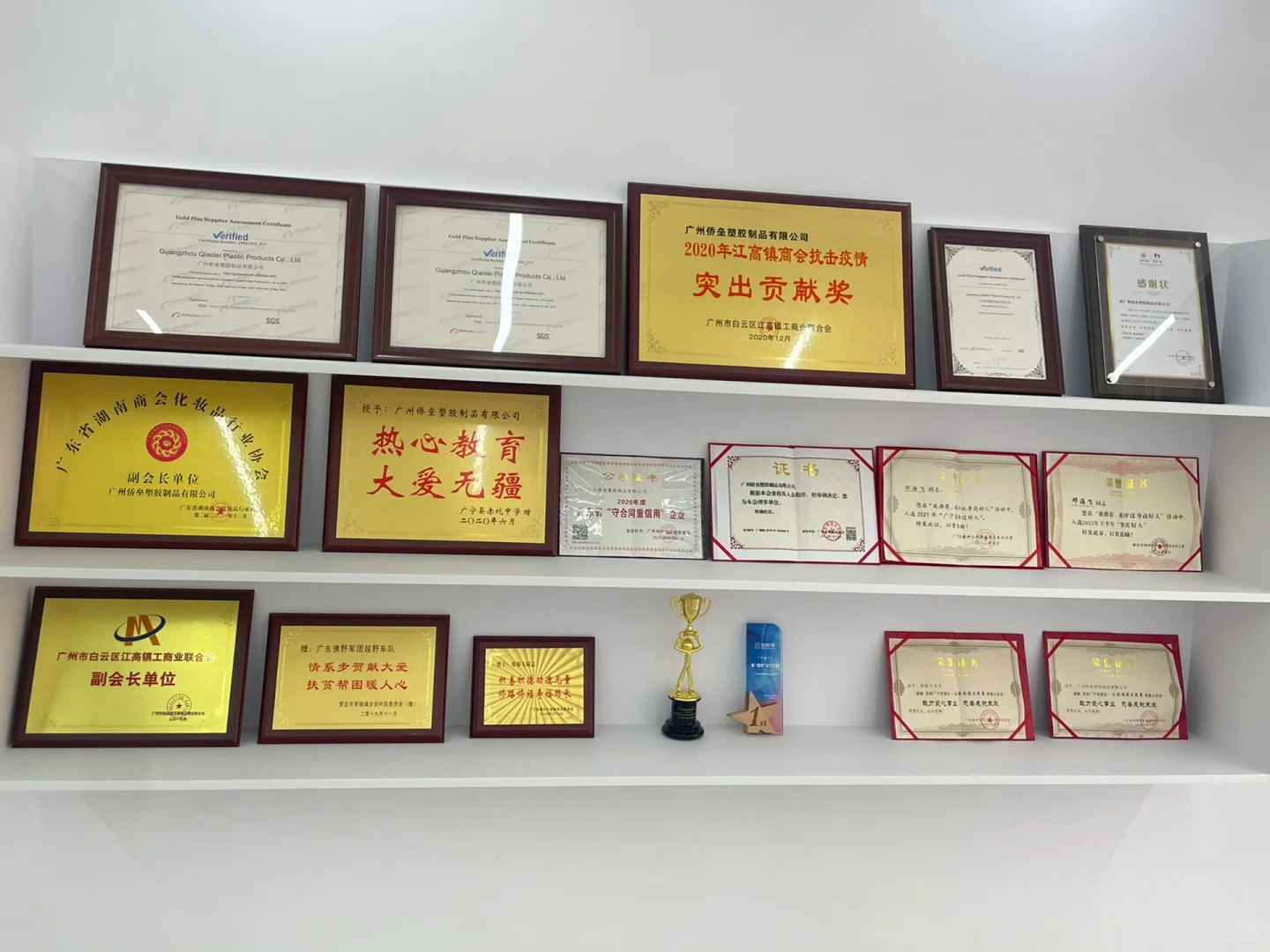 化妆品软管包材原来是这样生产出来的！