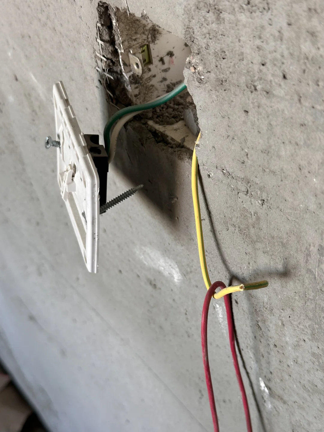 全屋智能开关安装超详细避坑指南