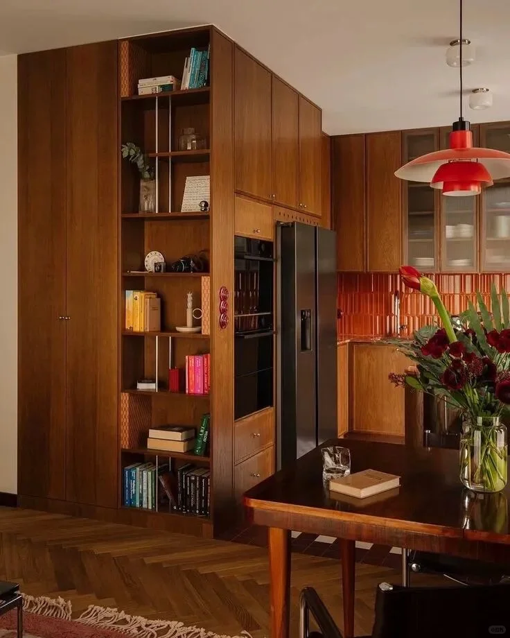 泓扬蔚来|运城?️门墙柜全屋定制——餐边柜