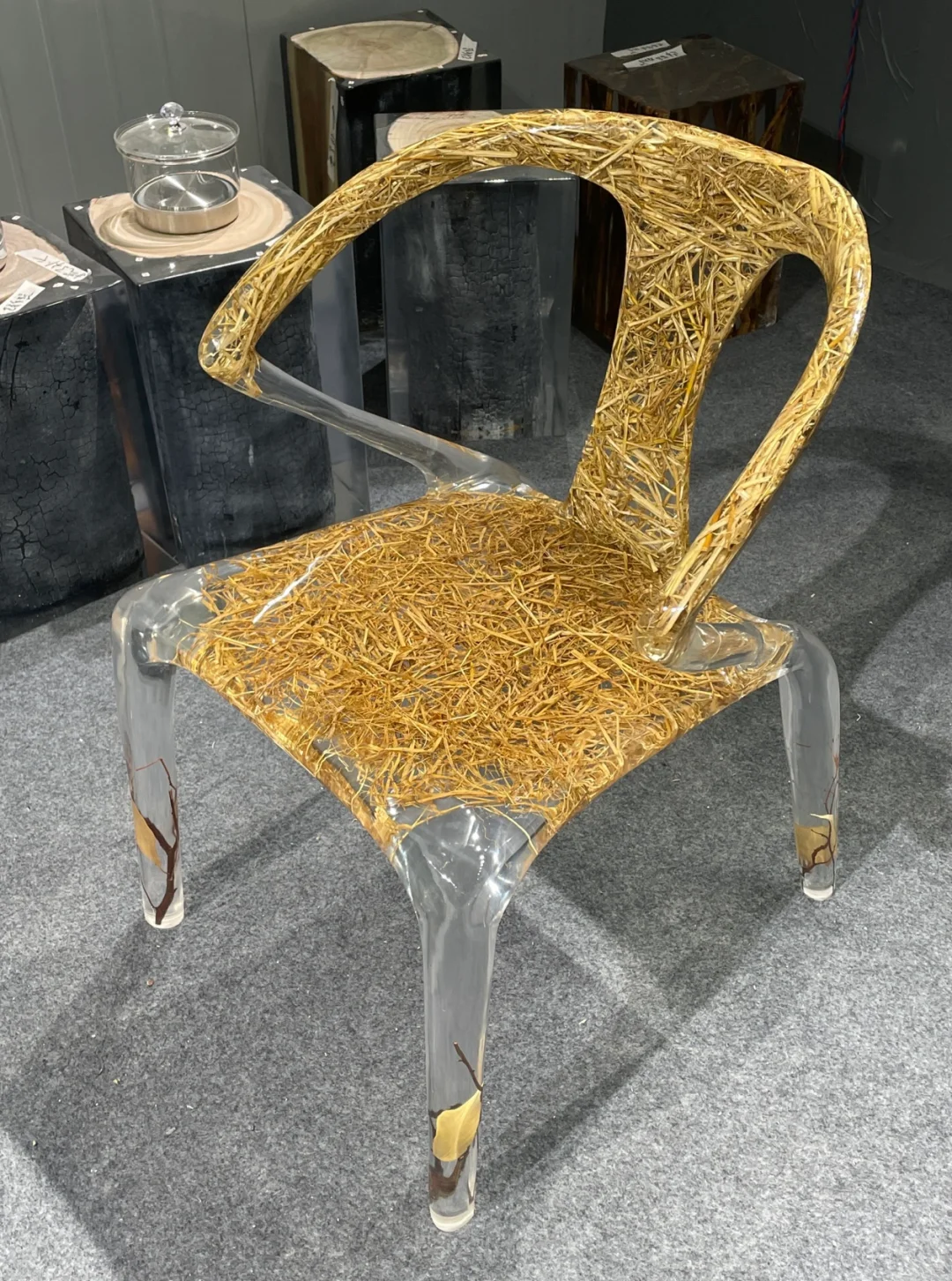 田埂边的稻草?，居然被我“封印”成椅子！