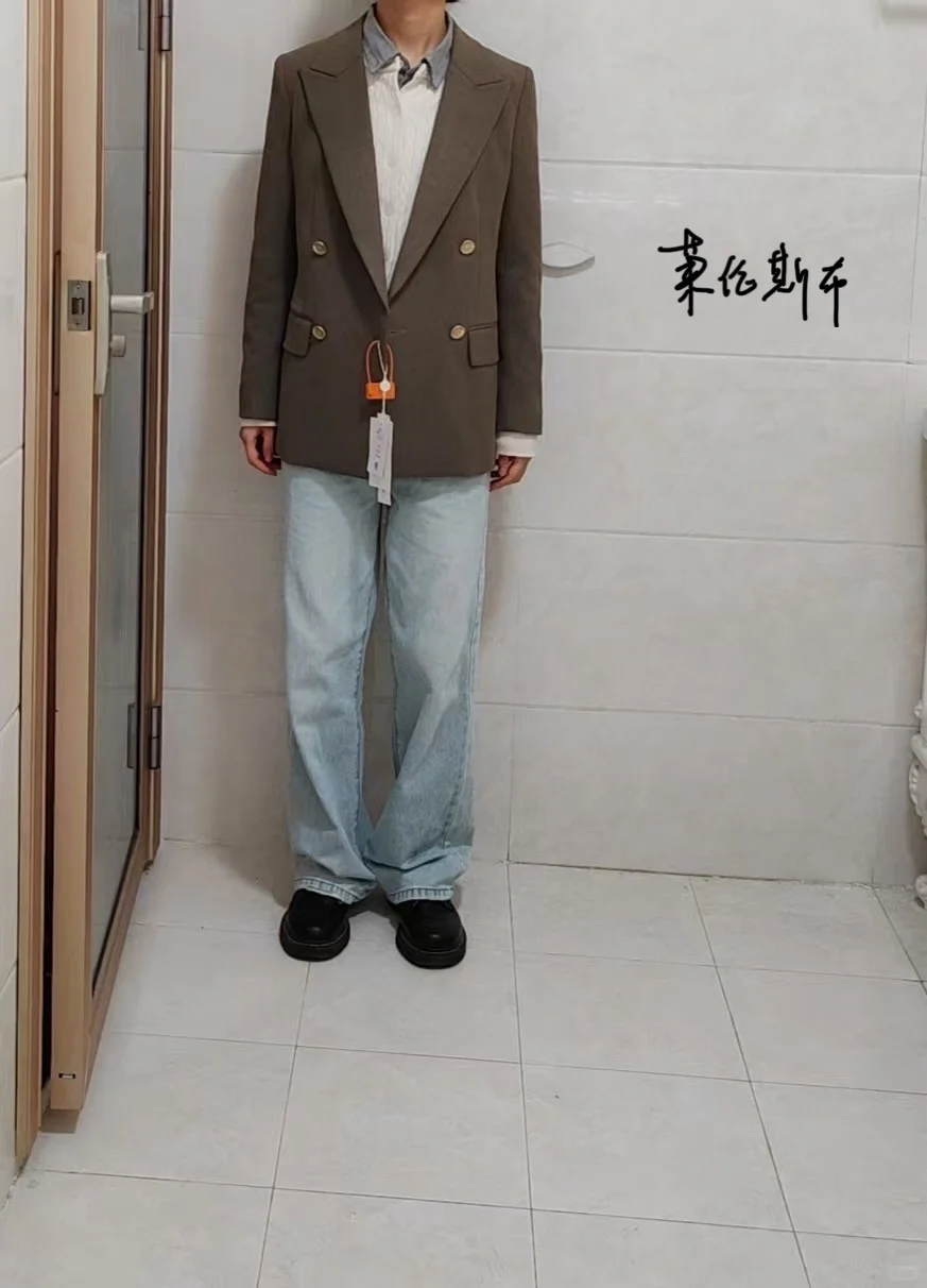 伯德小姐、莱伦斯布西装测评