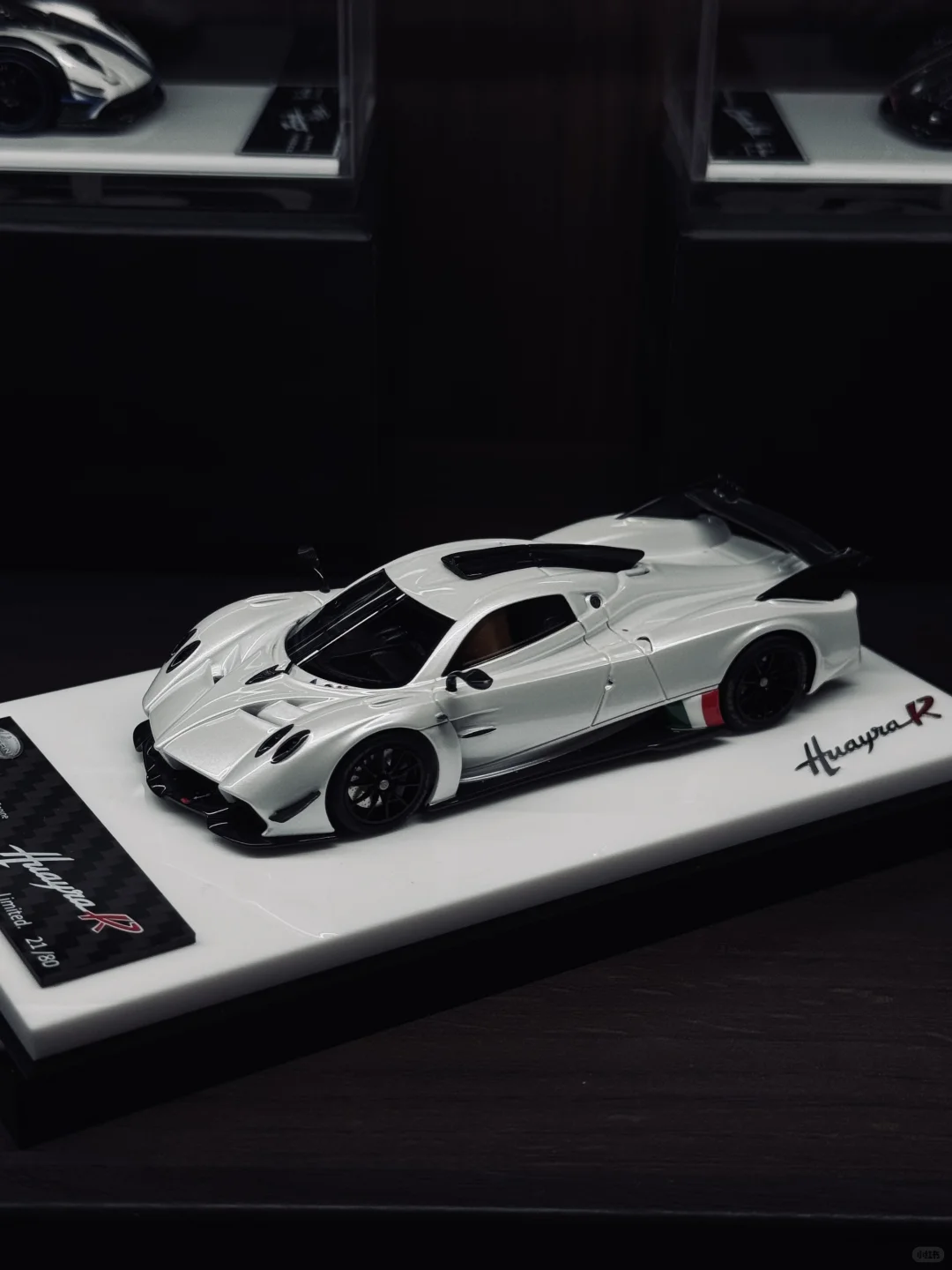 树脂车 狗都不买