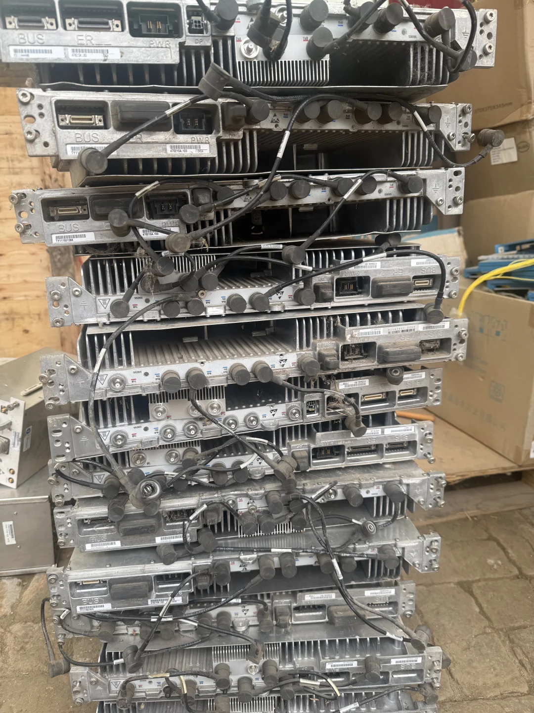 诺基亚诺西基站设备 通信设备价值