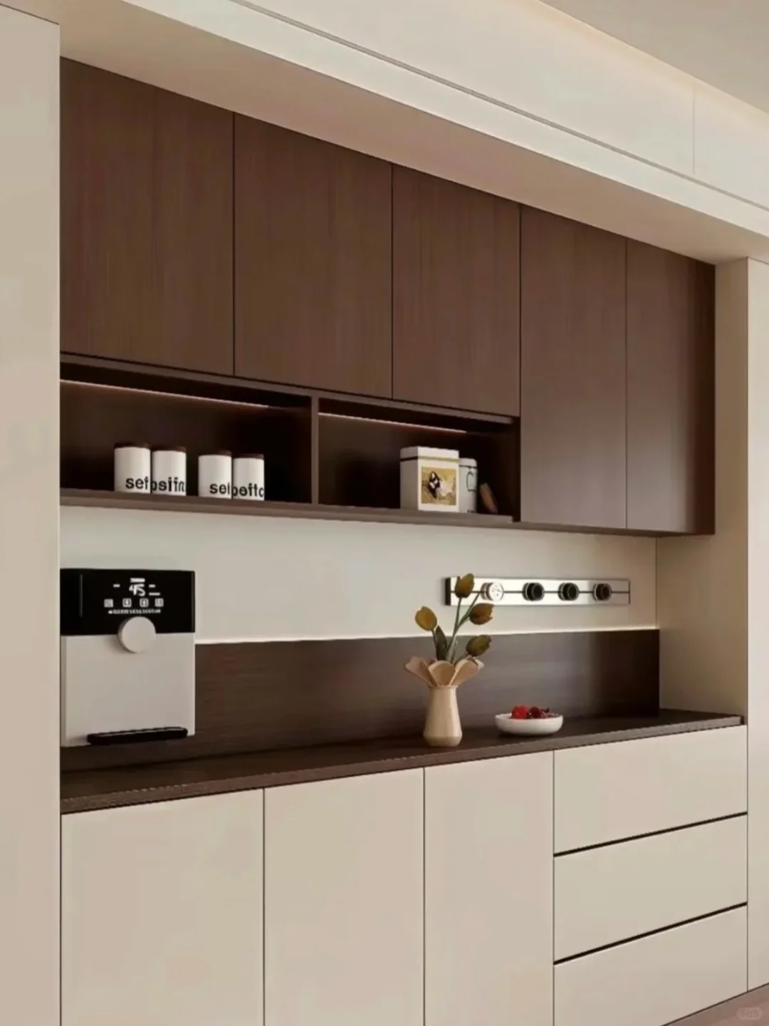 不走弯路选的极简衣柜！?颜色一定要选对