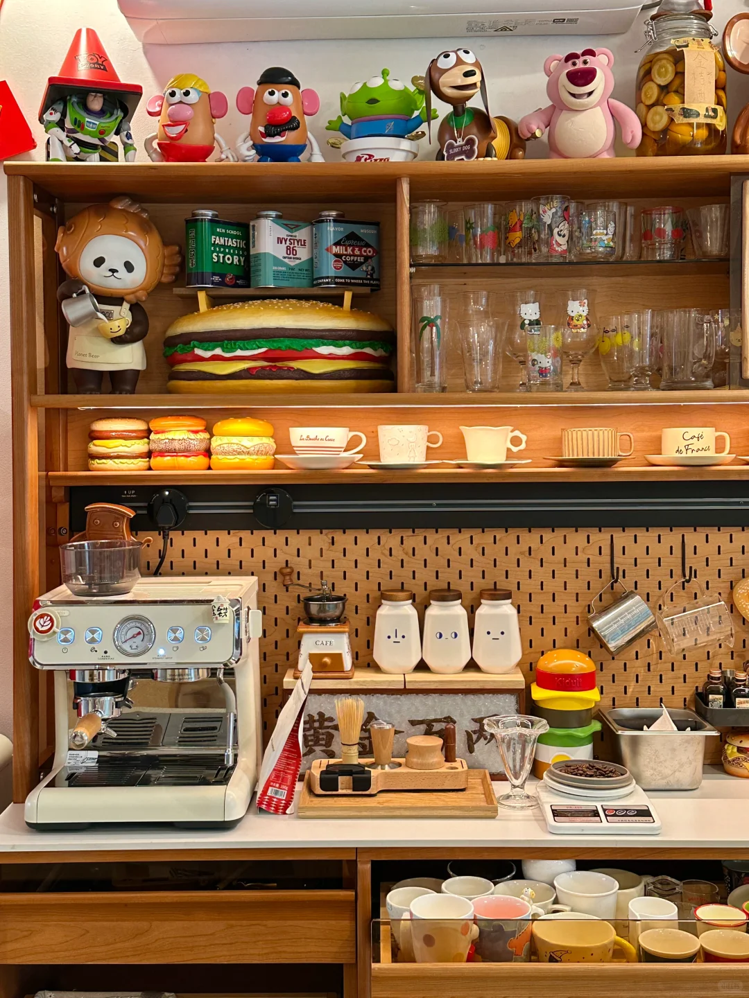 没错！这就是父母口中不欢迎亲戚的家！