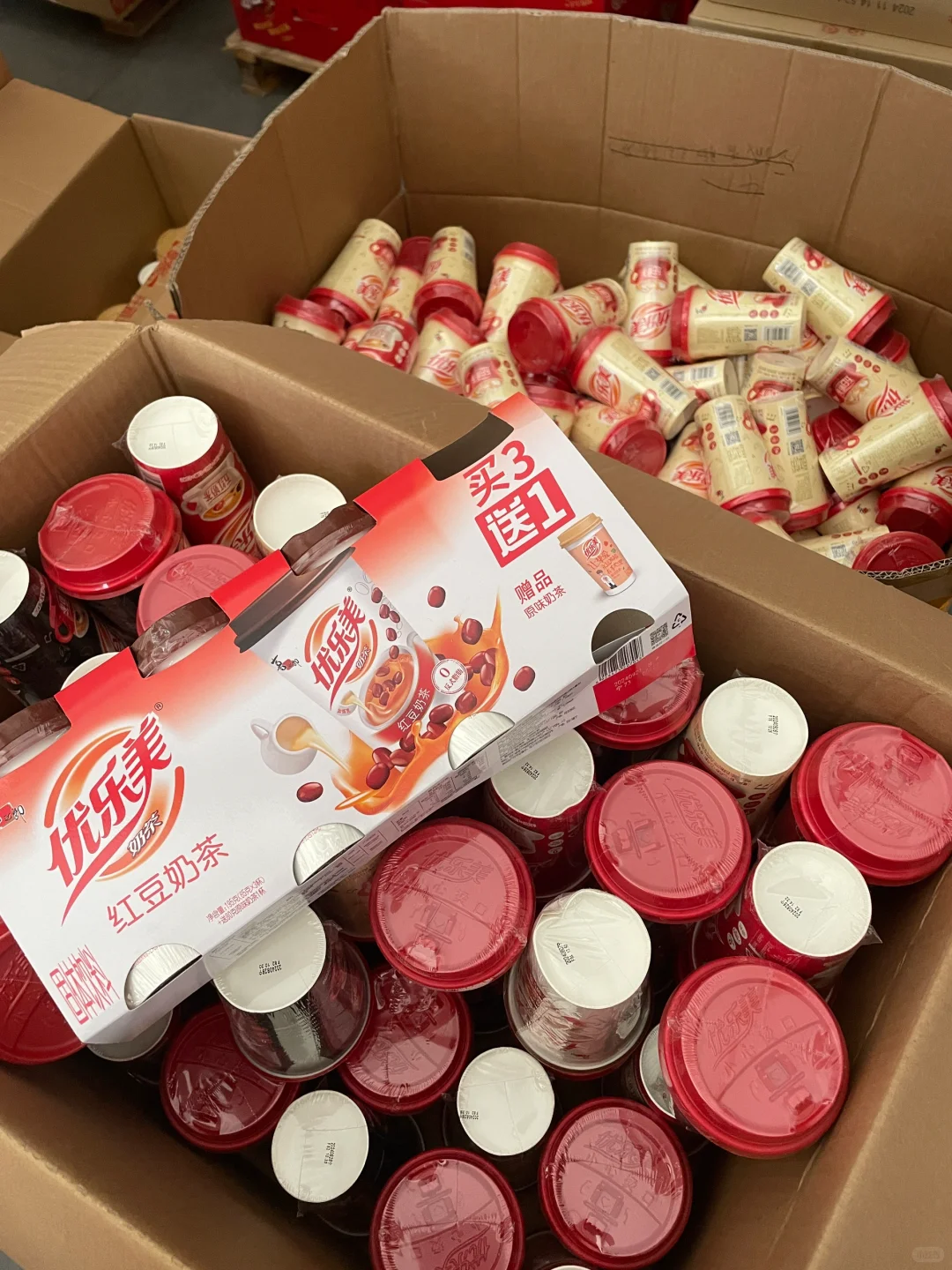 临期零食真的没人要？十块一大箱的快乐谁懂