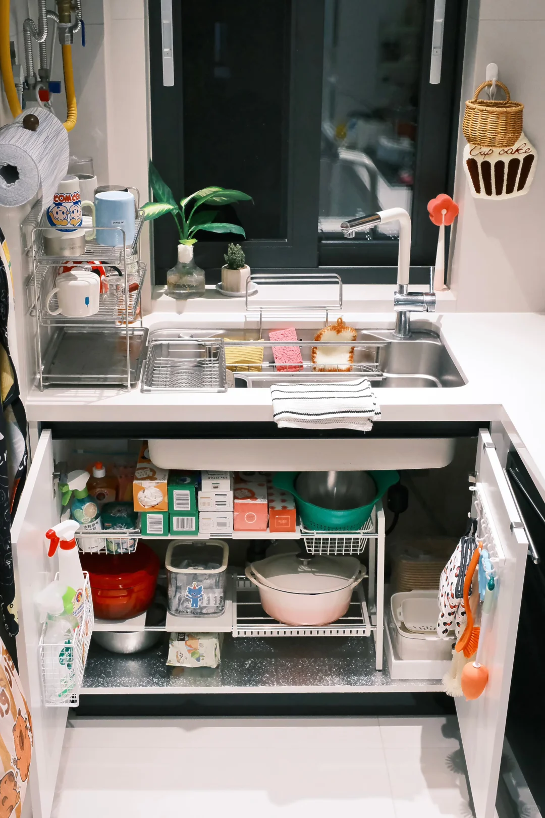 大家捧场的橱柜收纳教程来啦，欢迎抄作业?