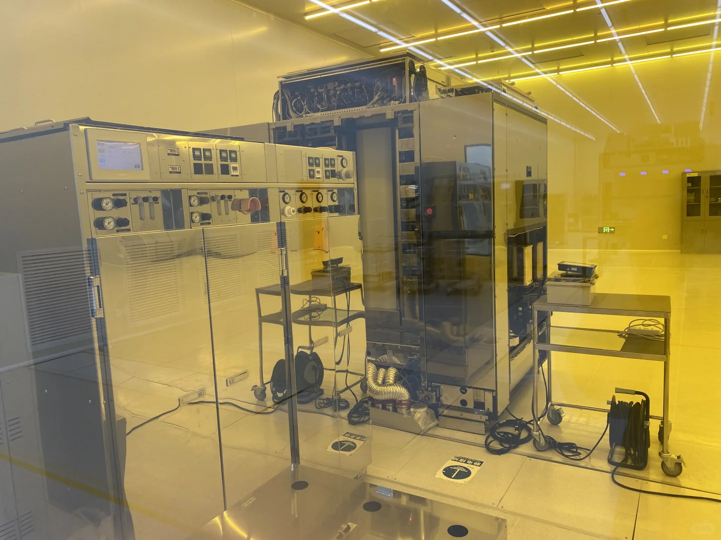 半导体设备、技术服务、备件耗材一站式供应商