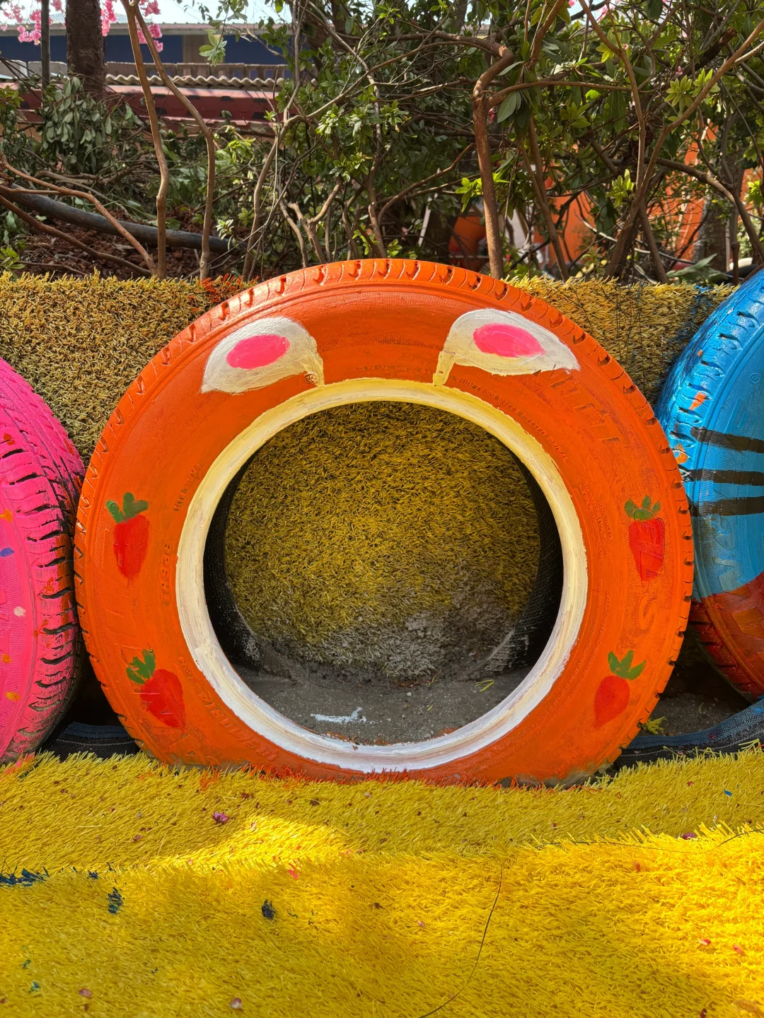 旧轮胎涂鸦✍️