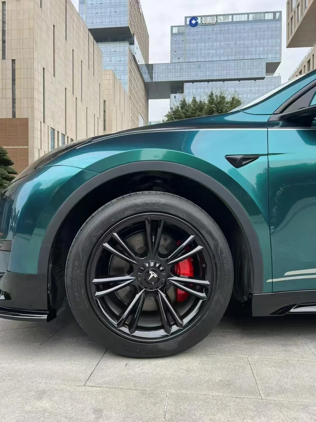 ?升级特斯拉MODELY外观必备?