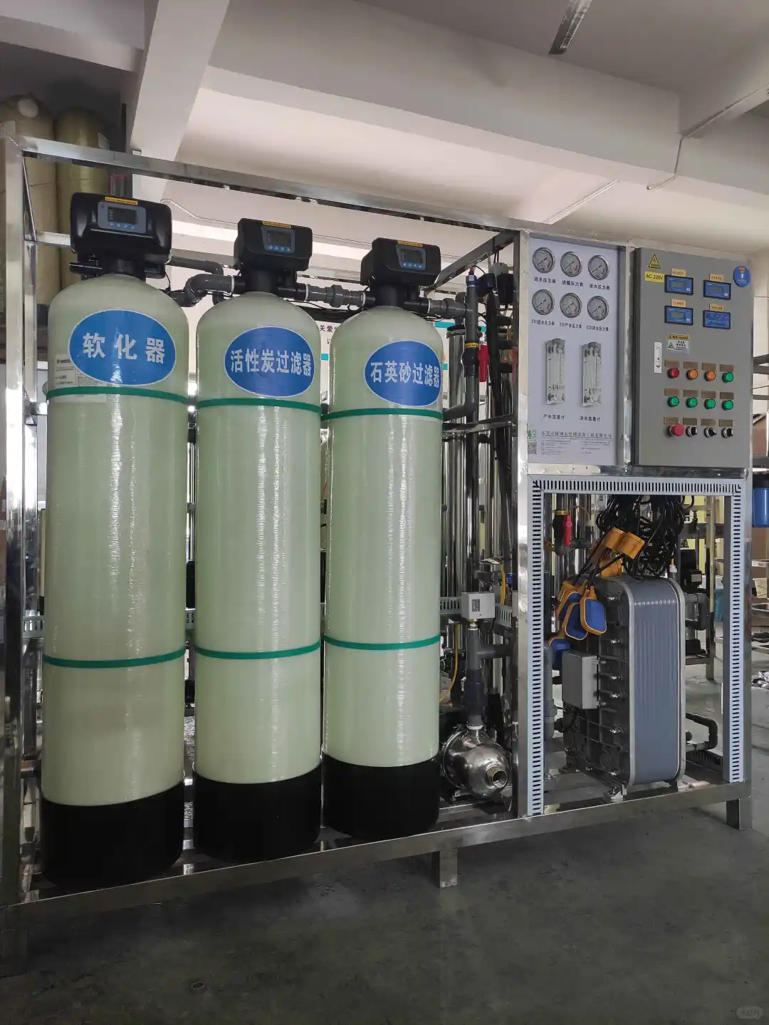 超纯水净化设备选型与日常维护指南