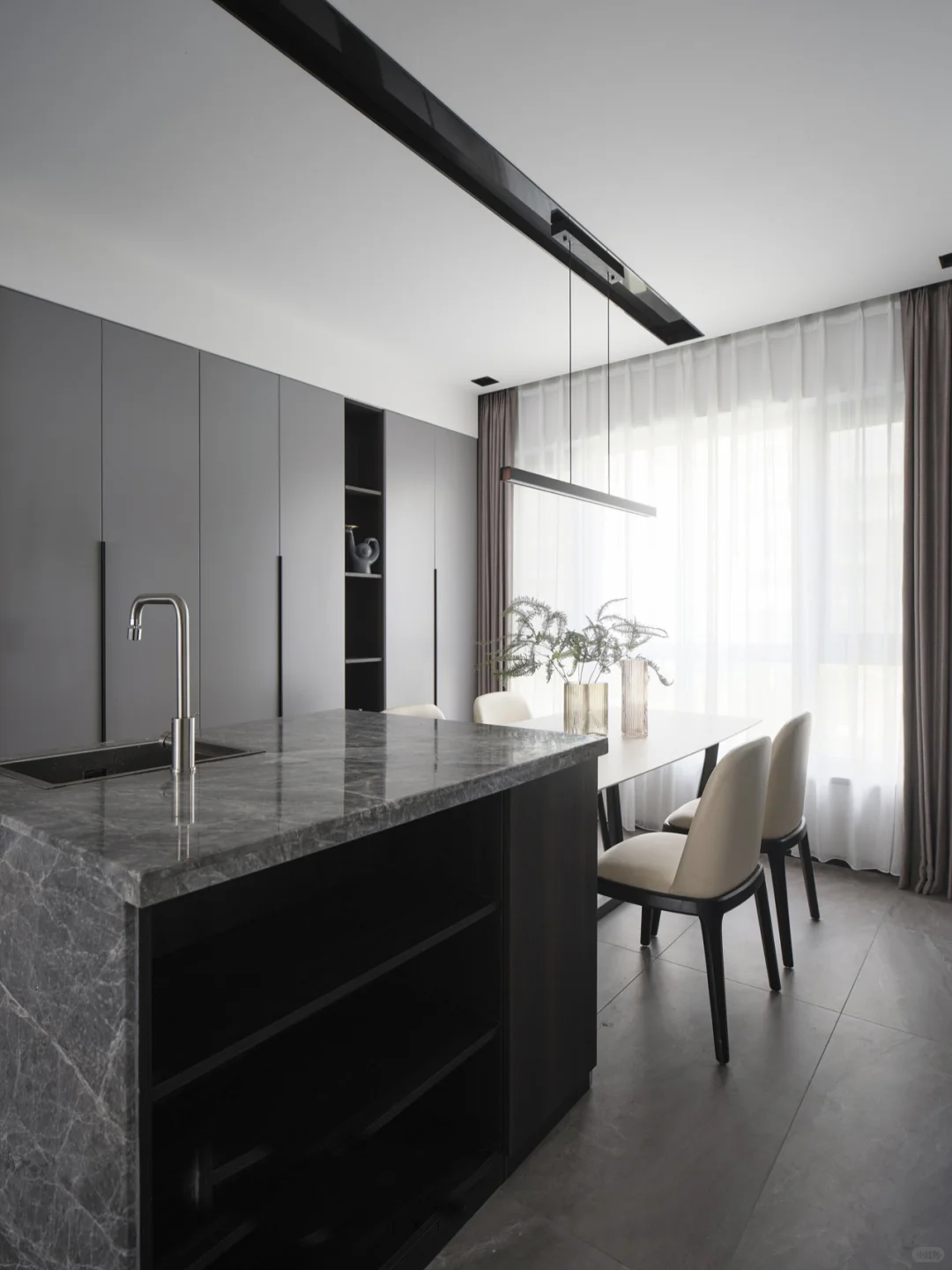 设计新作 | 简约有温度的三口之家