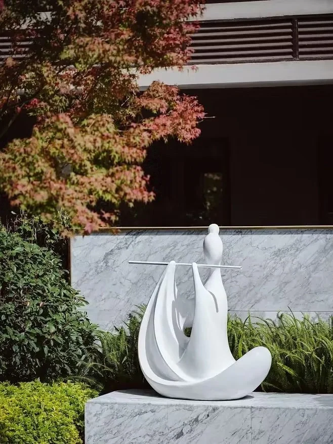 软装设计不再局限于传统的色彩……