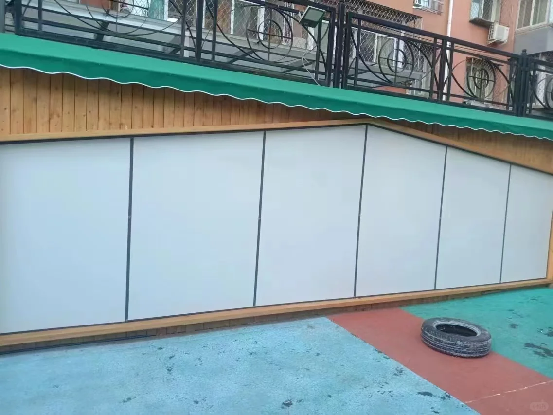 幼儿园户外涂鸦板