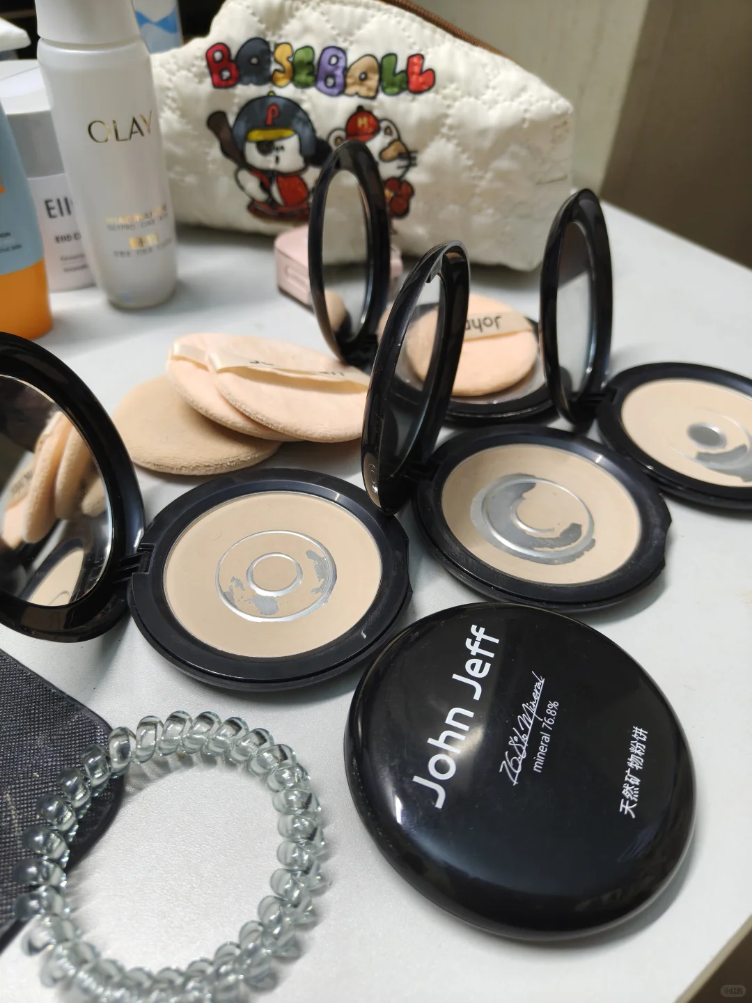 油痘敏肌狂喜!这矿物质粉饼不用卸妆还控油