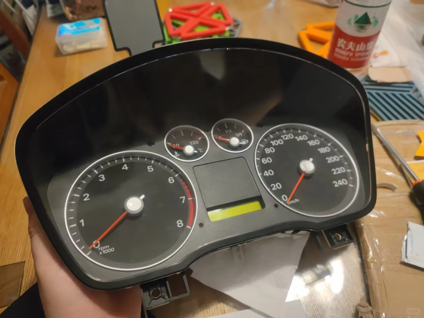 五块钱修复经典福克斯仪表盘显示屏