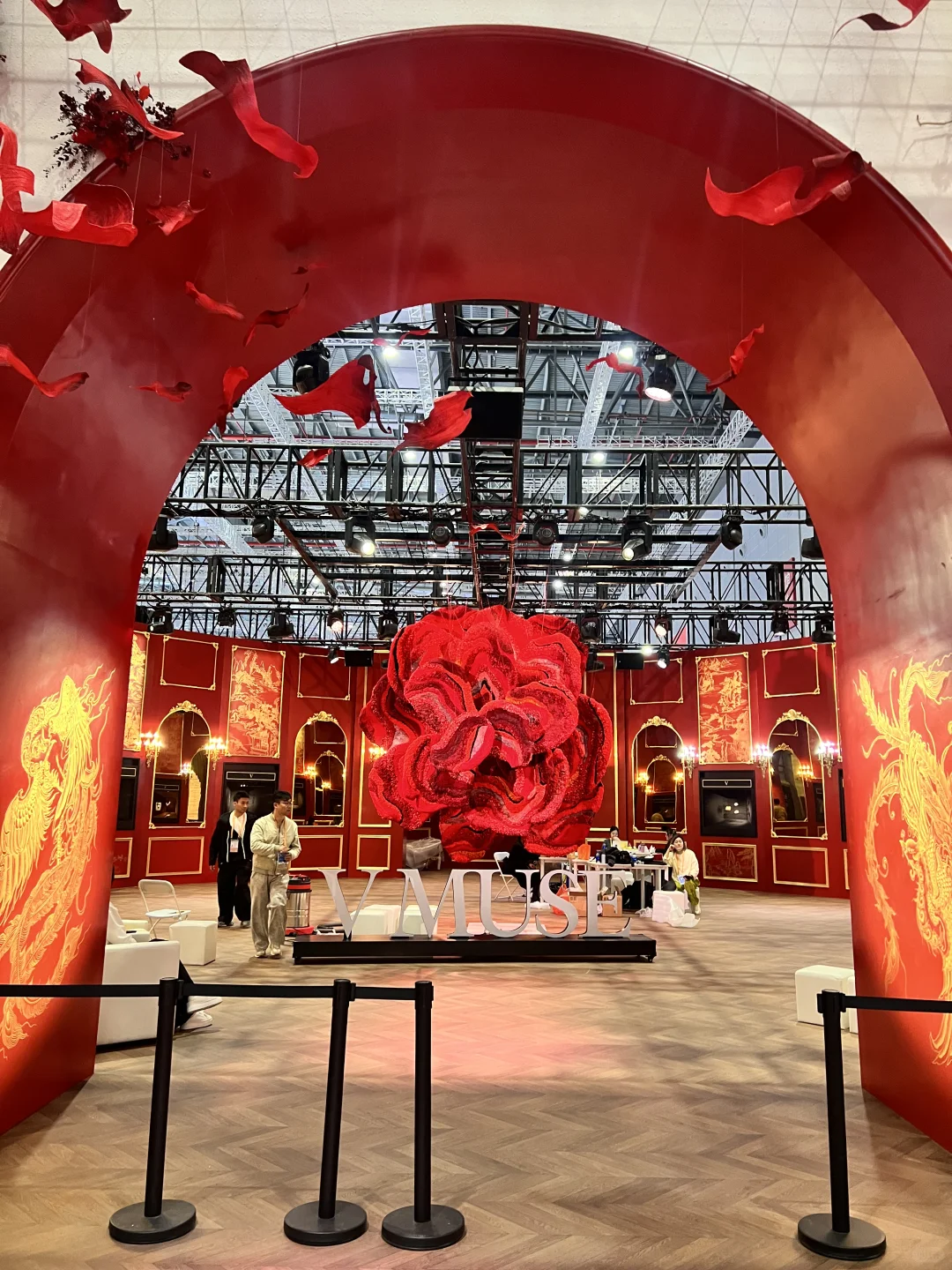 进博会！！我来了✌?先预热放图