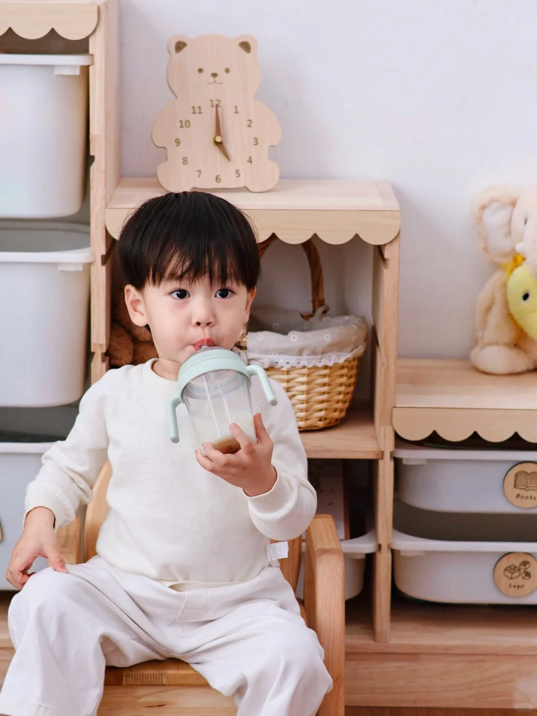 “玻璃肚宝”喂养不慌！HMO奶粉来助力