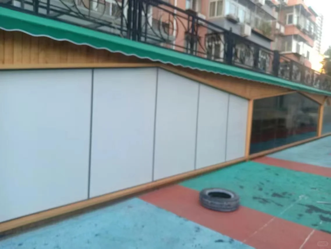 幼儿园户外涂鸦板