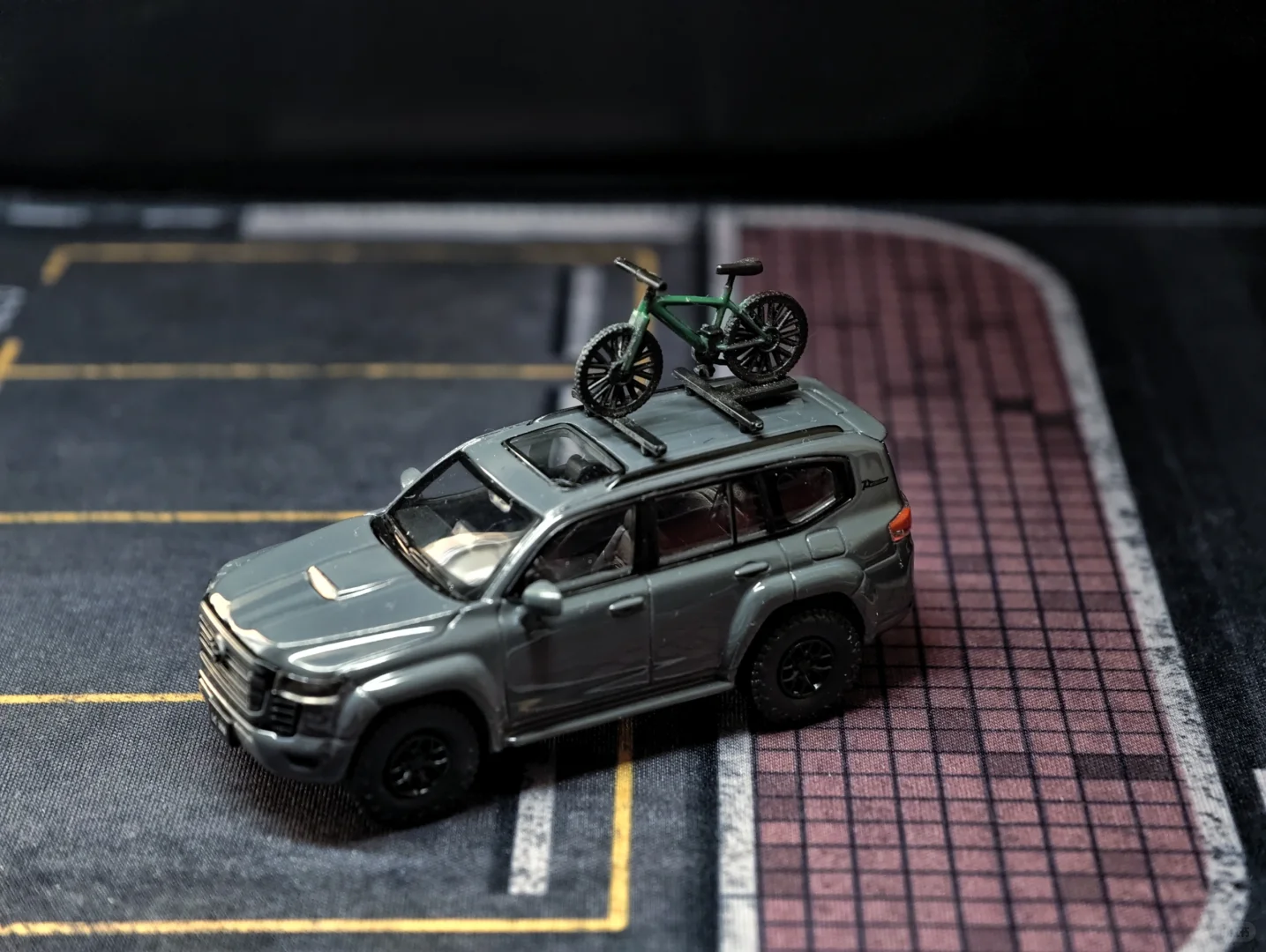 便宜又大碗 20多块5件套的64车顶配件