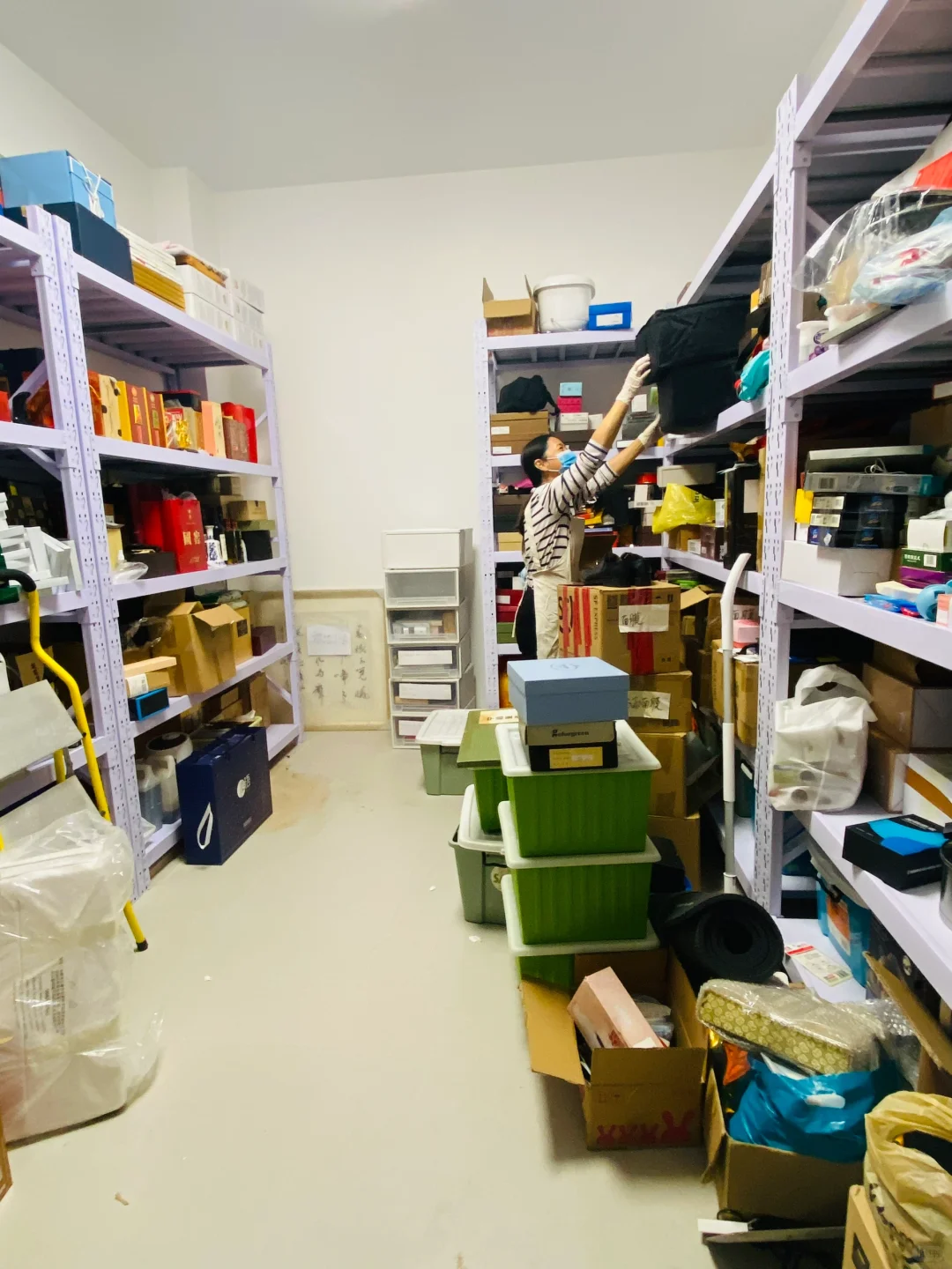 储藏室大变身✨告别杂乱无章的秘诀?