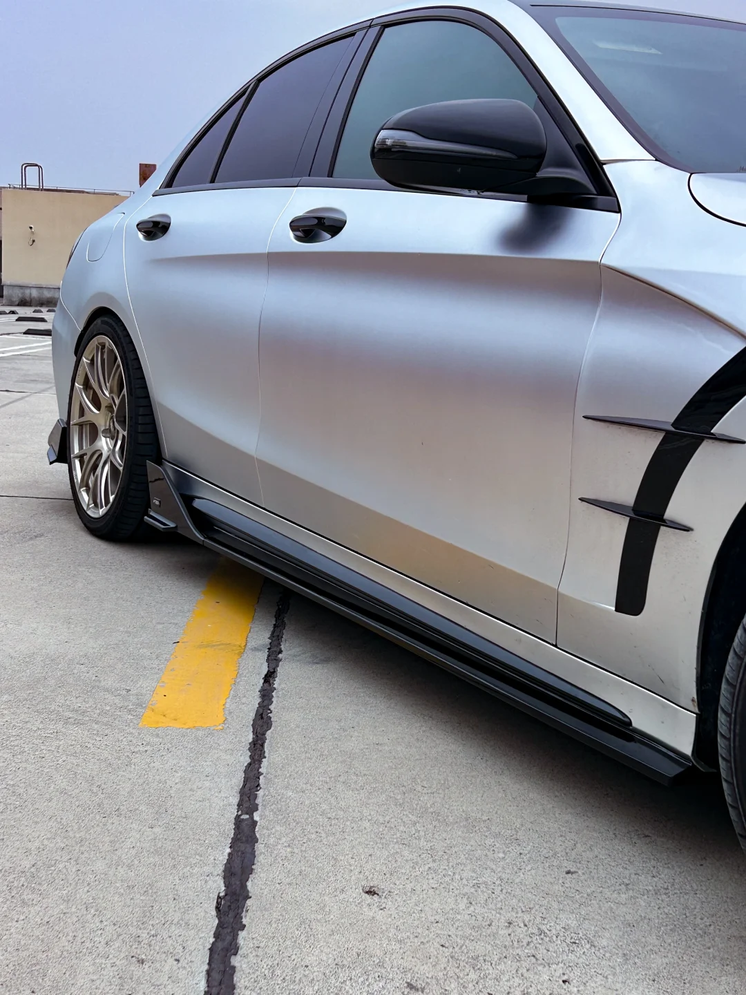 终于不用照着C63改了!W205专属套件来了!