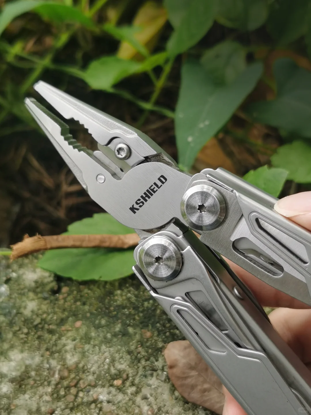 新品首发|多功能折叠工具钳户外党必备❗️