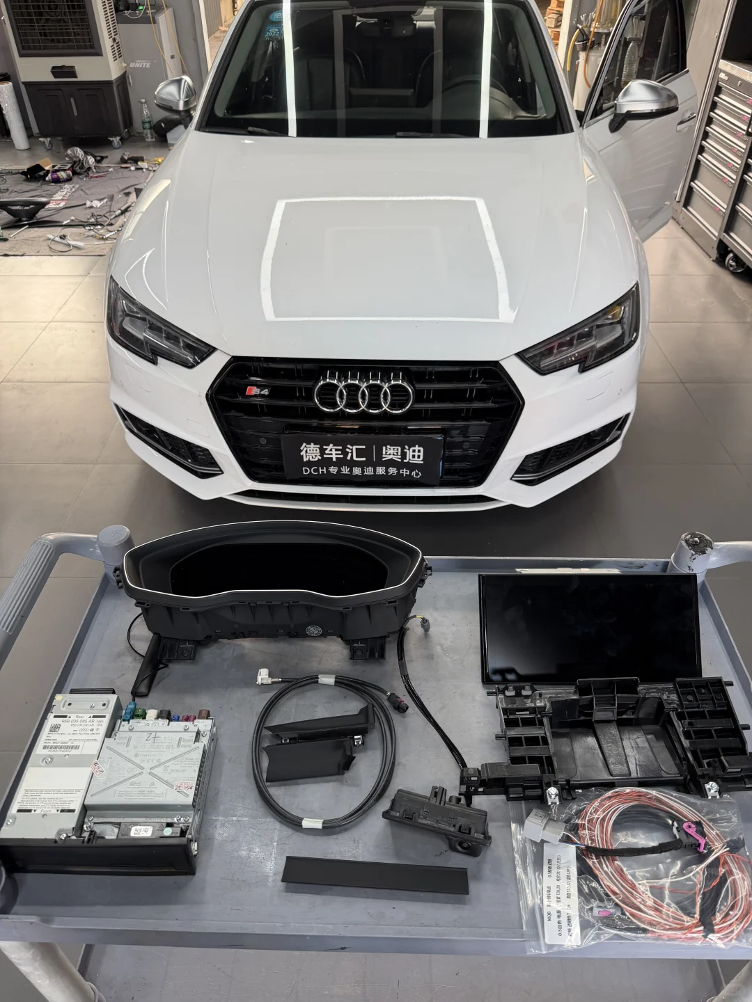 18款A4L 升级新款仪表主机大屏