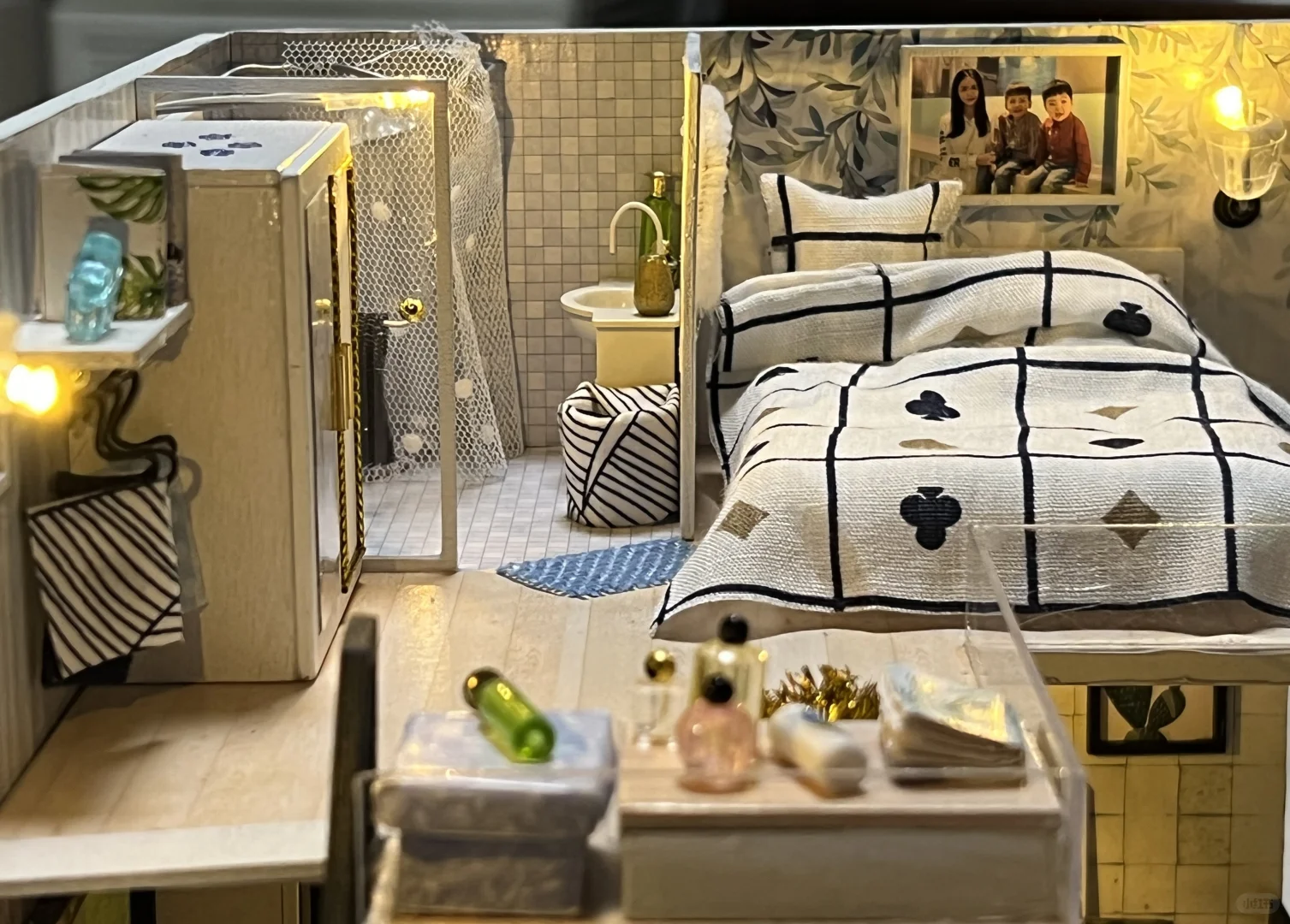 花了三天搭建了个diy手工小屋复式别墅房子