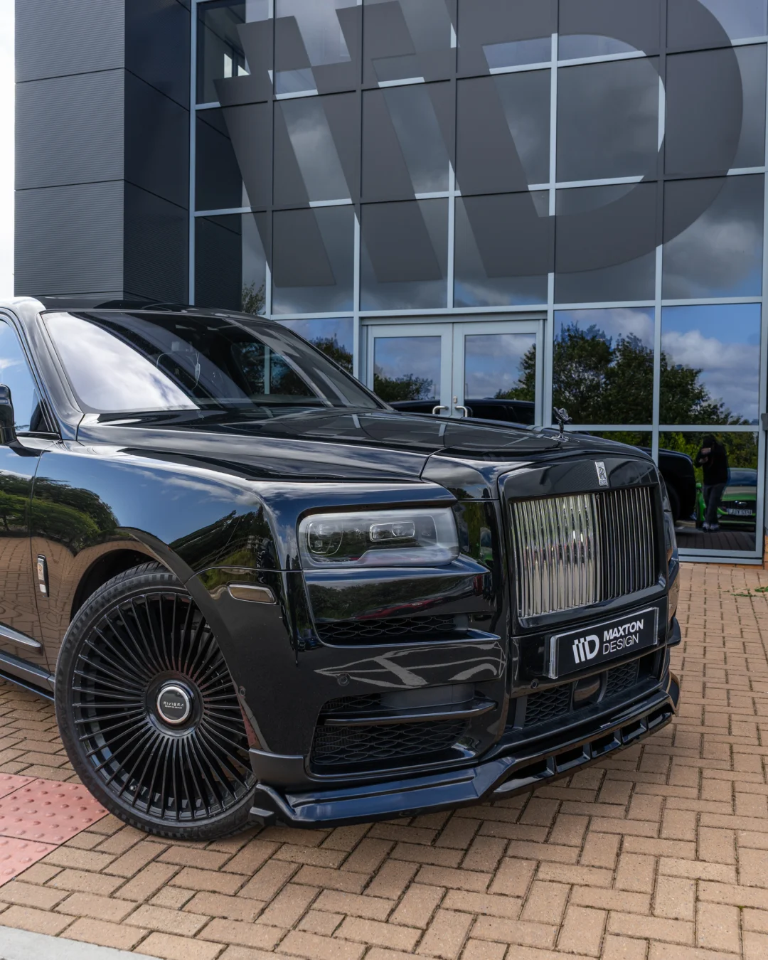 劳斯莱斯库里南CULLINAN改装升级MAXTON套件