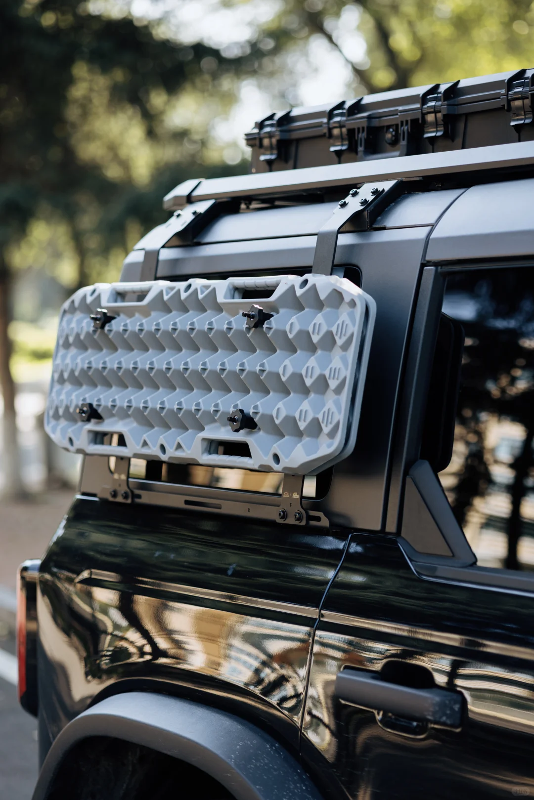 脱困板装车以后，烈马又帅了一点点??