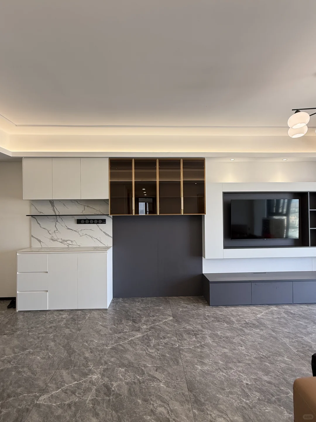 ?和樾府!9000元入住114㎡南向望央景四房