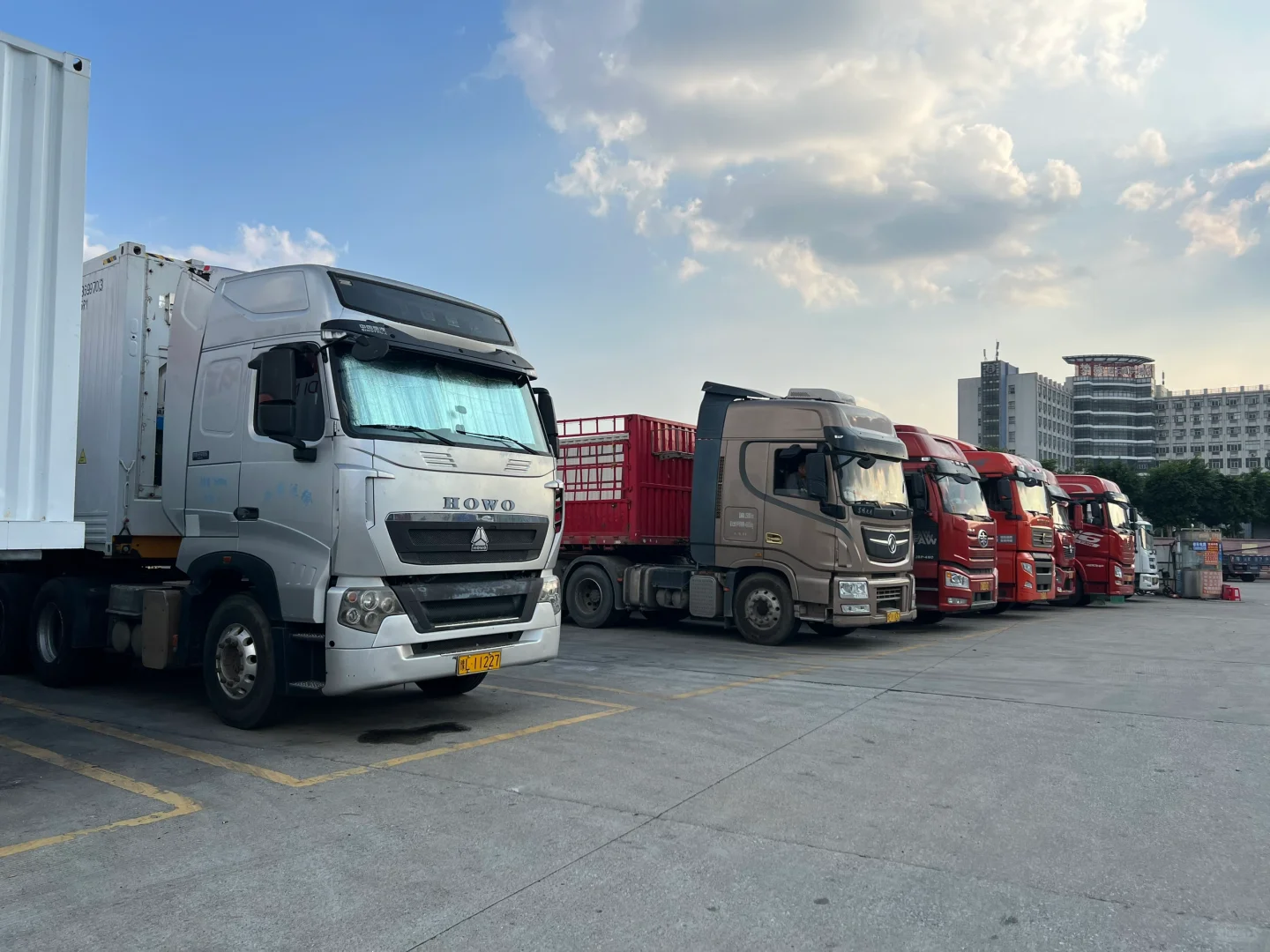 需要整车运输？那就找回头车！！！