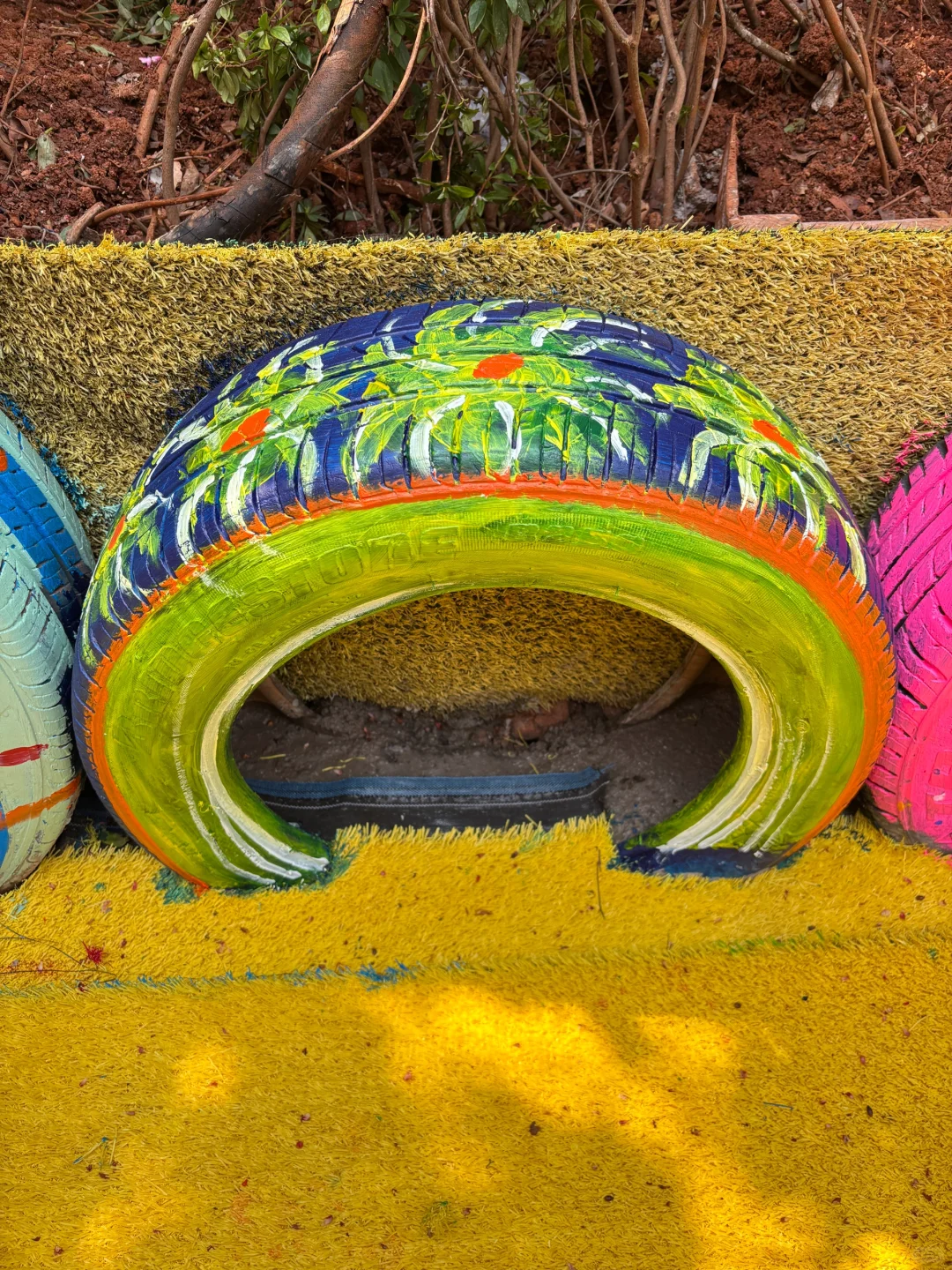旧轮胎涂鸦✍️