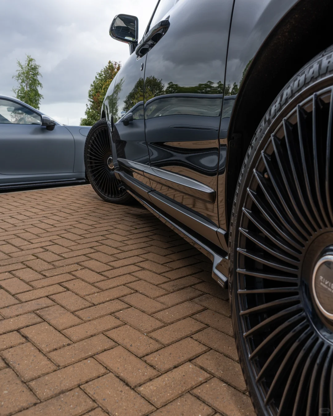 劳斯莱斯库里南CULLINAN改装升级MAXTON套件