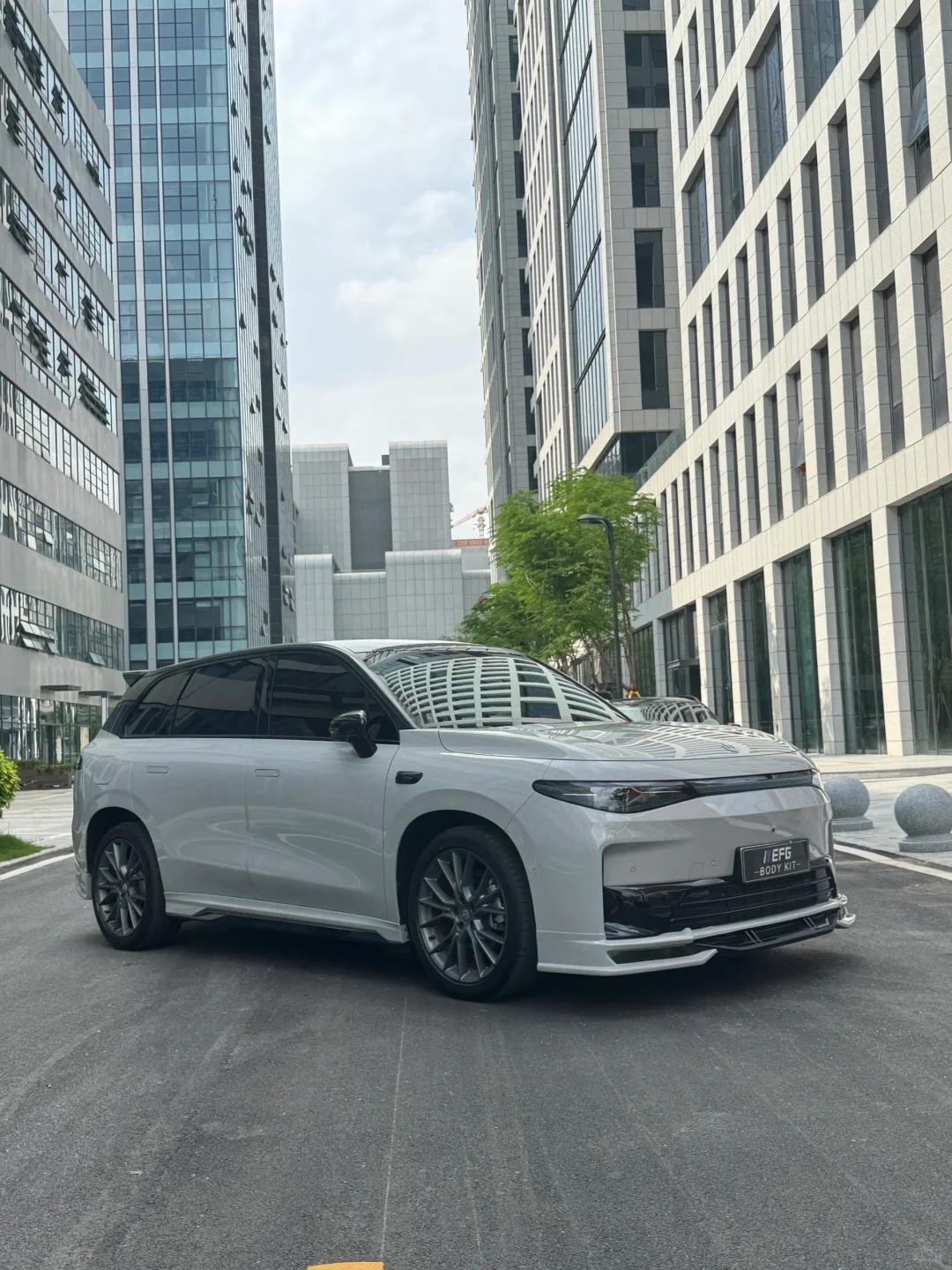 一场光与车的视觉盛宴?✨零跑C10