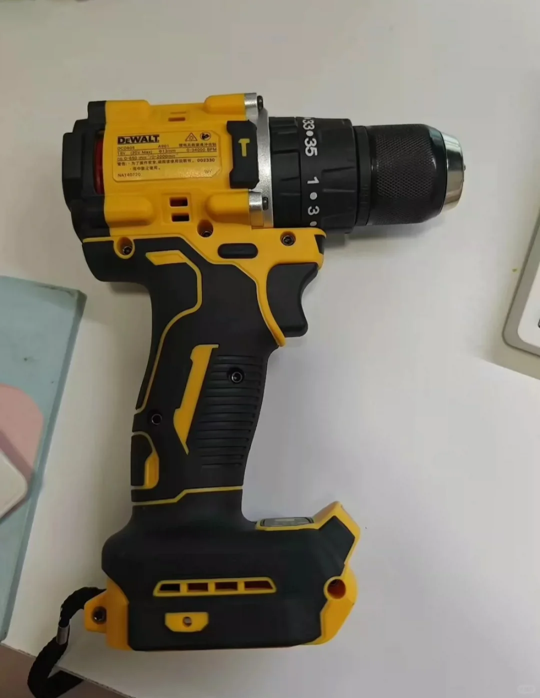 【半价处理】全新得伟805无刷电钻