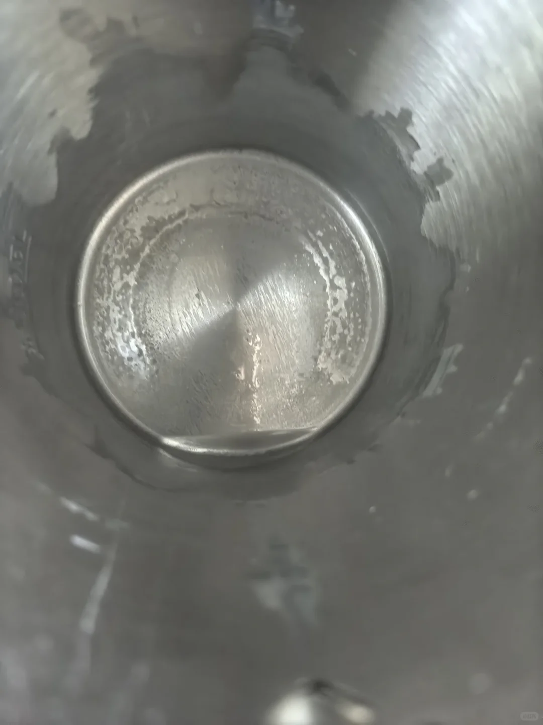 有水垢的水=矿物质多，喝了有好处？