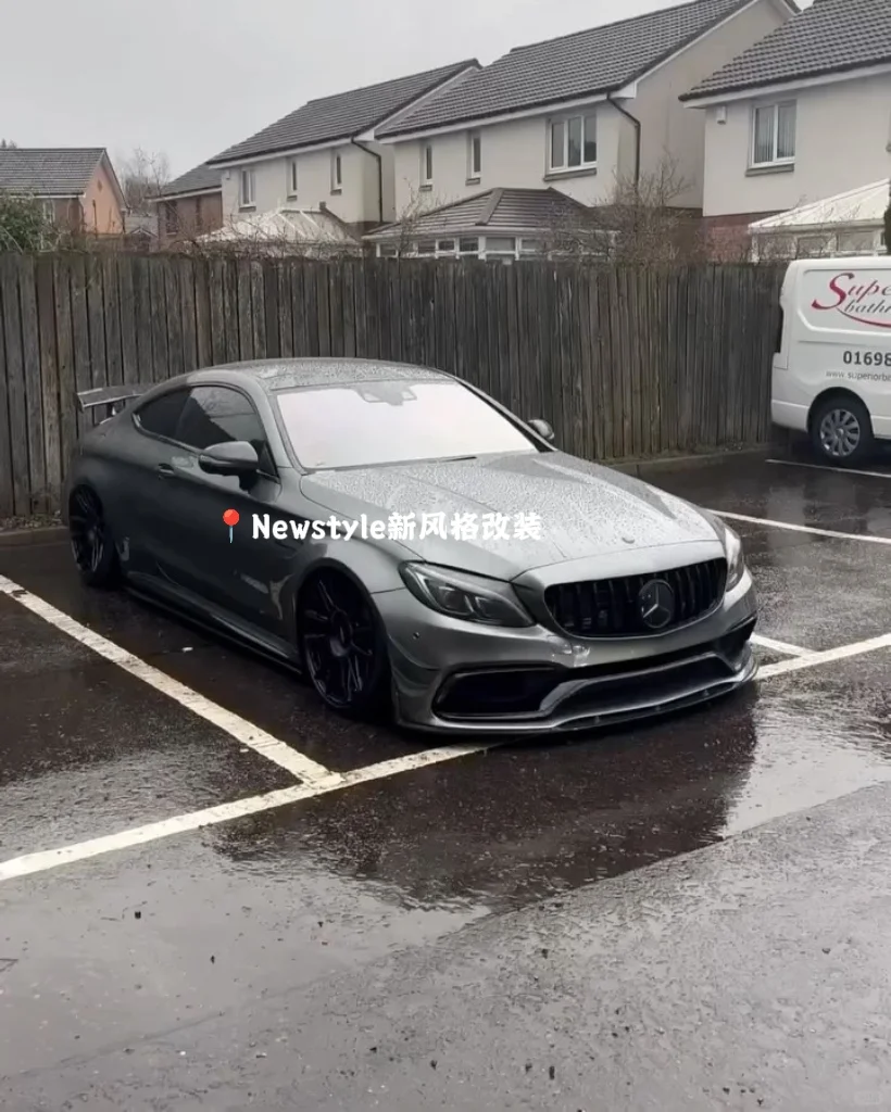 奔驰C级怎么还有一套那么协调完美的案例?