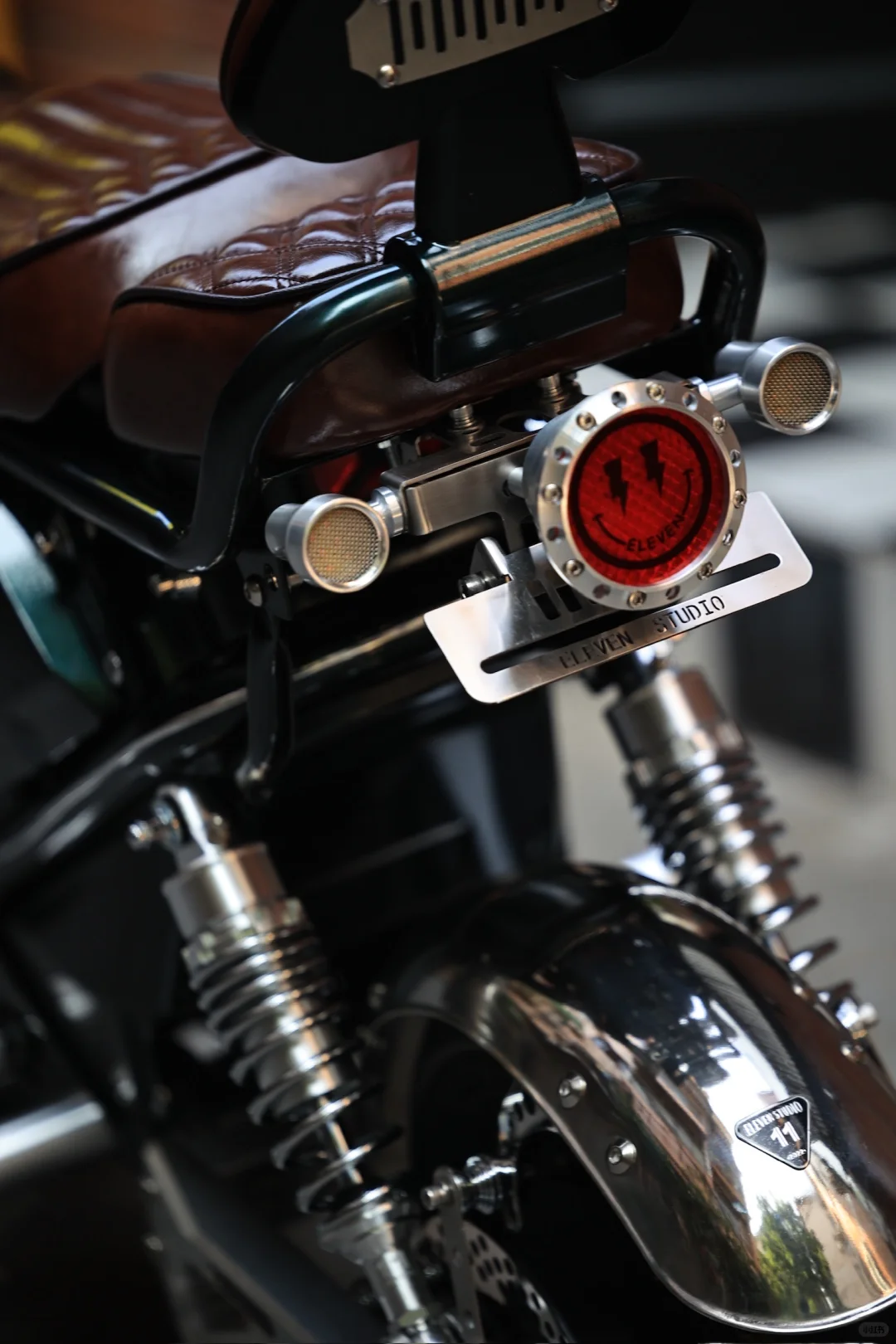 电镀质感笑脸尾灯到货了！