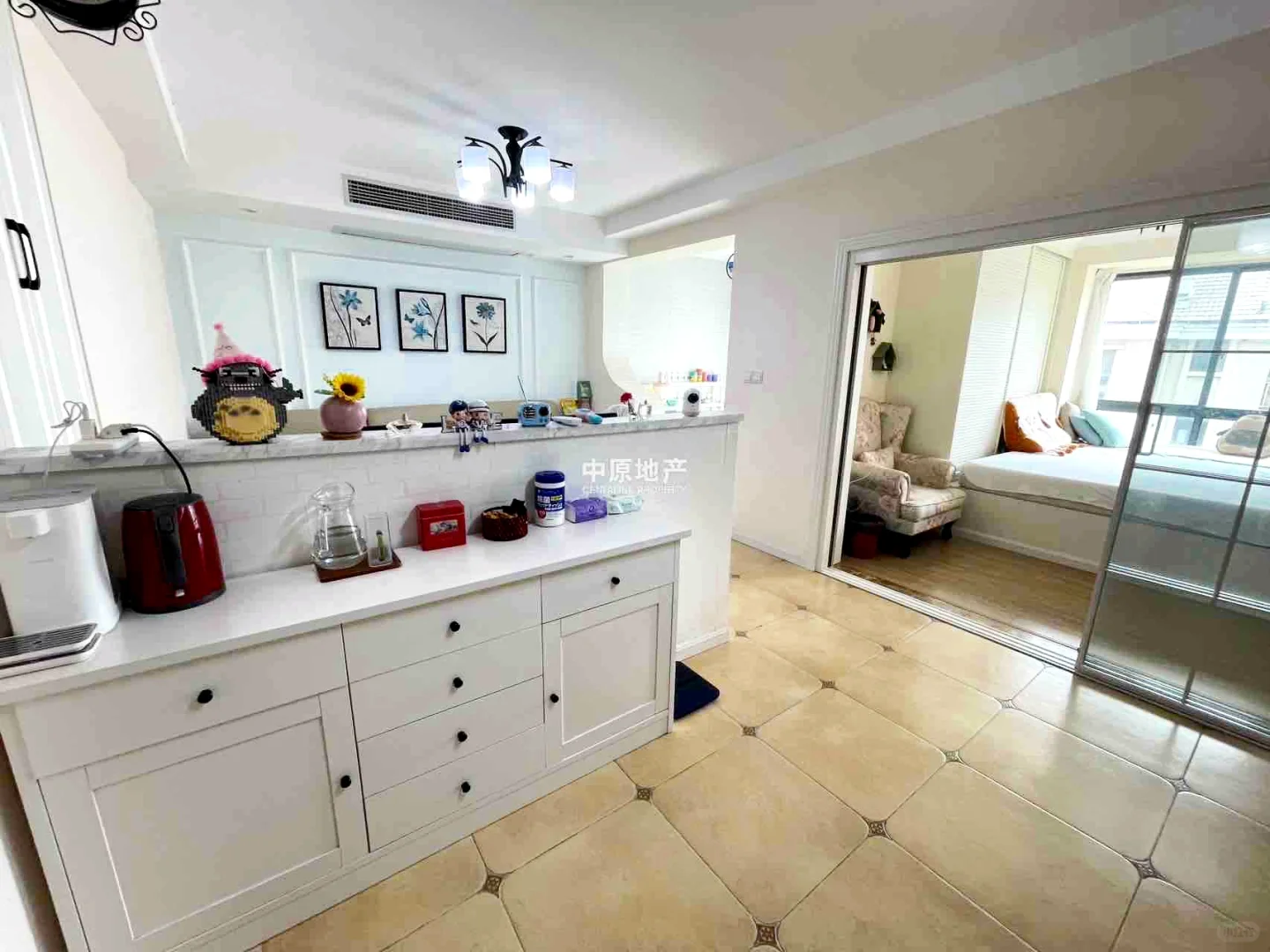 12号线精装三室两卫 自住装修6000+拎包入住