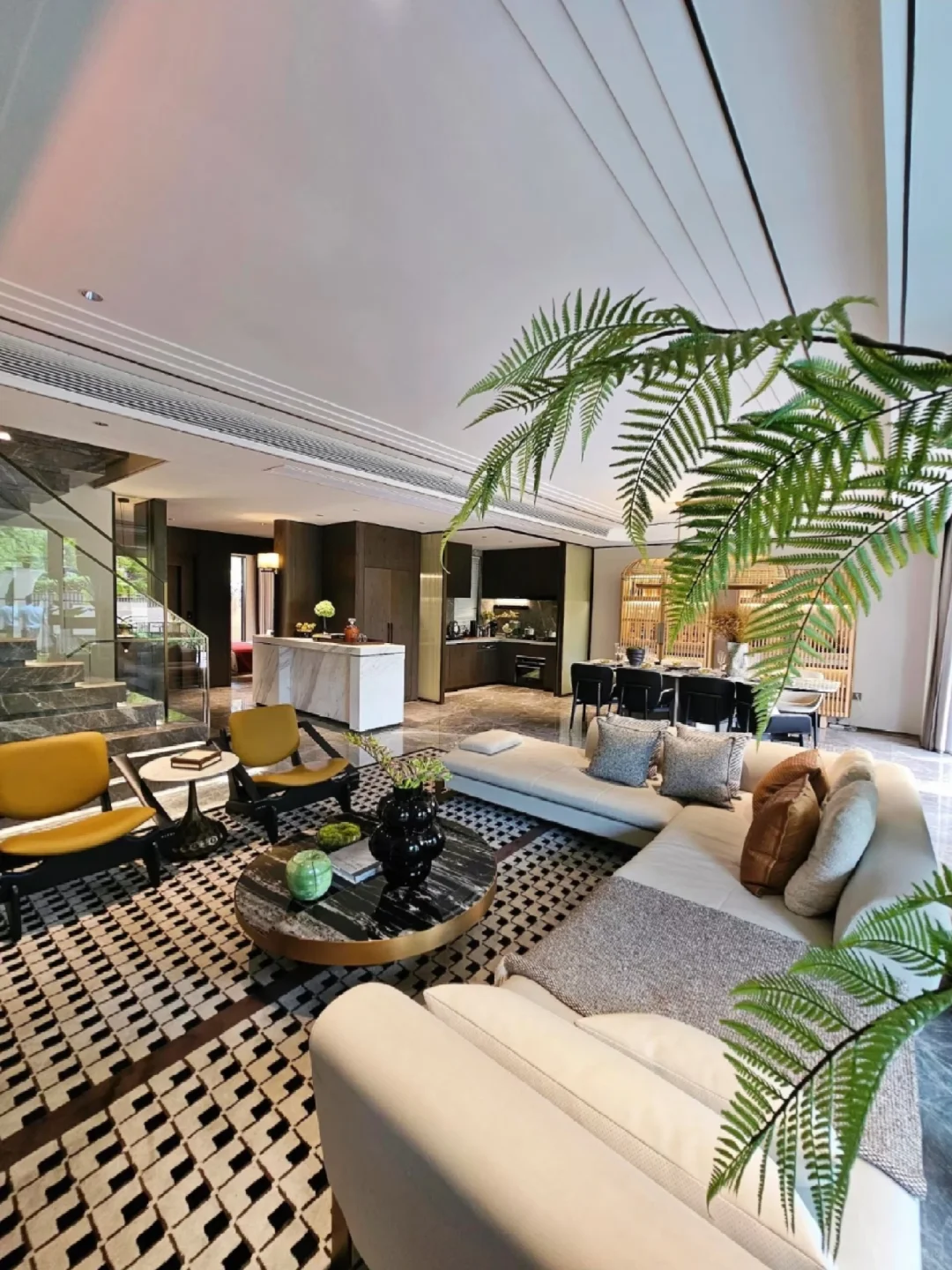 在武汉169万拿下湖景别墅的幸福，带院子