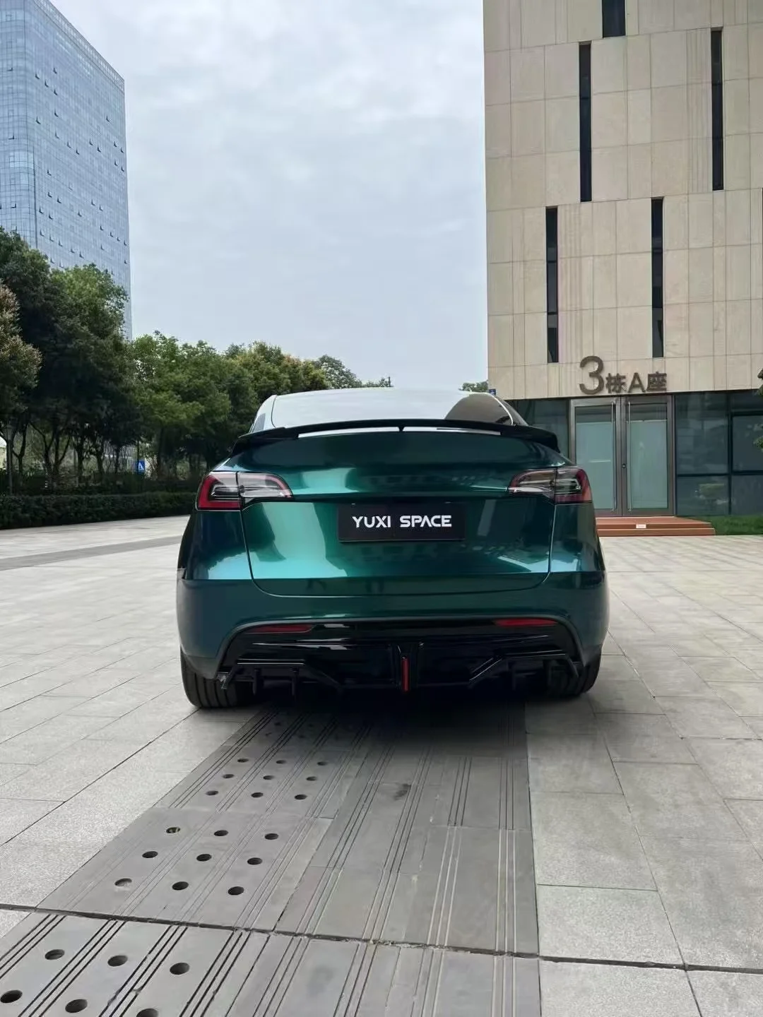 ?升级特斯拉MODELY外观必备?