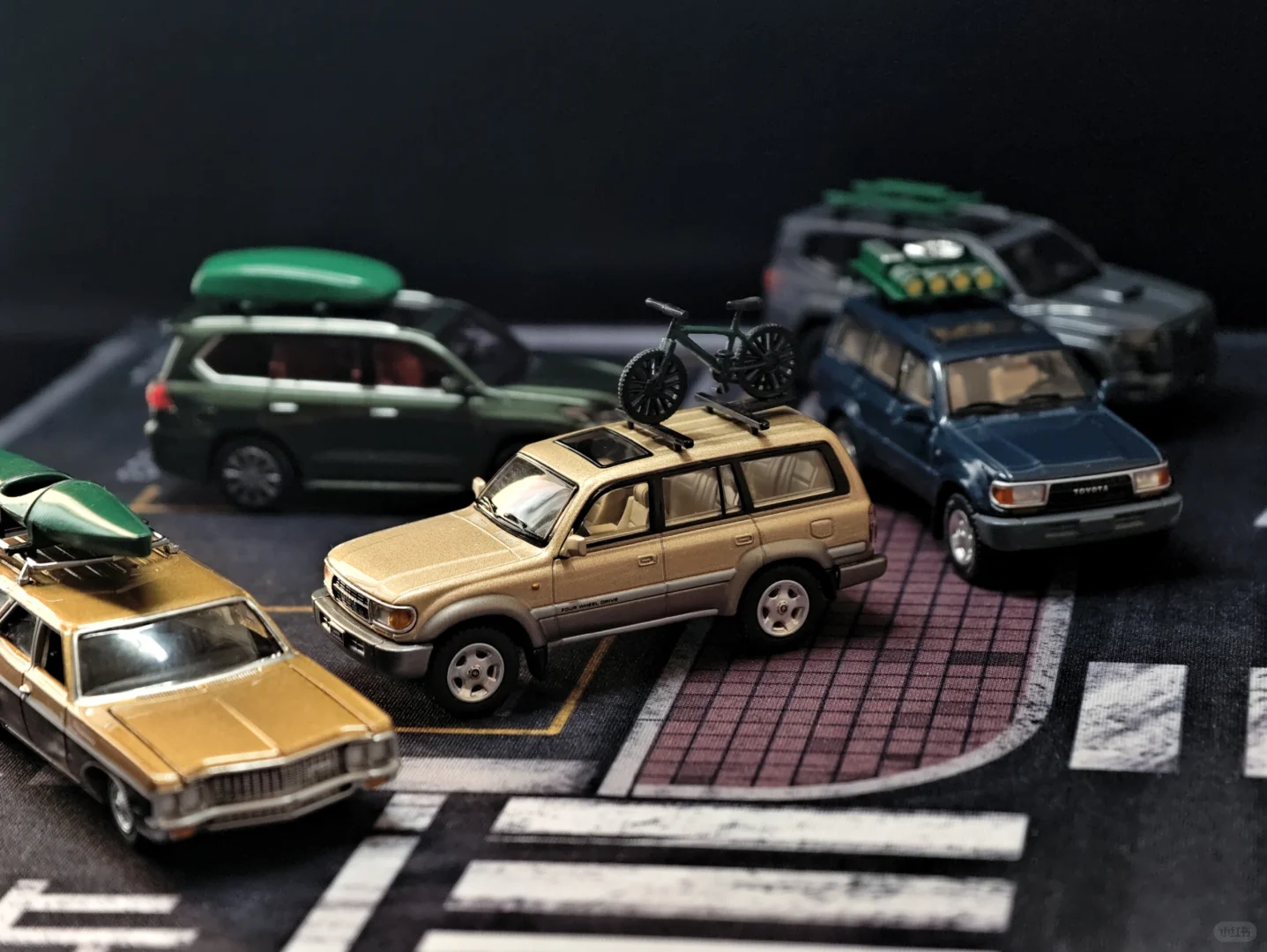 便宜又大碗 20多块5件套的64车顶配件