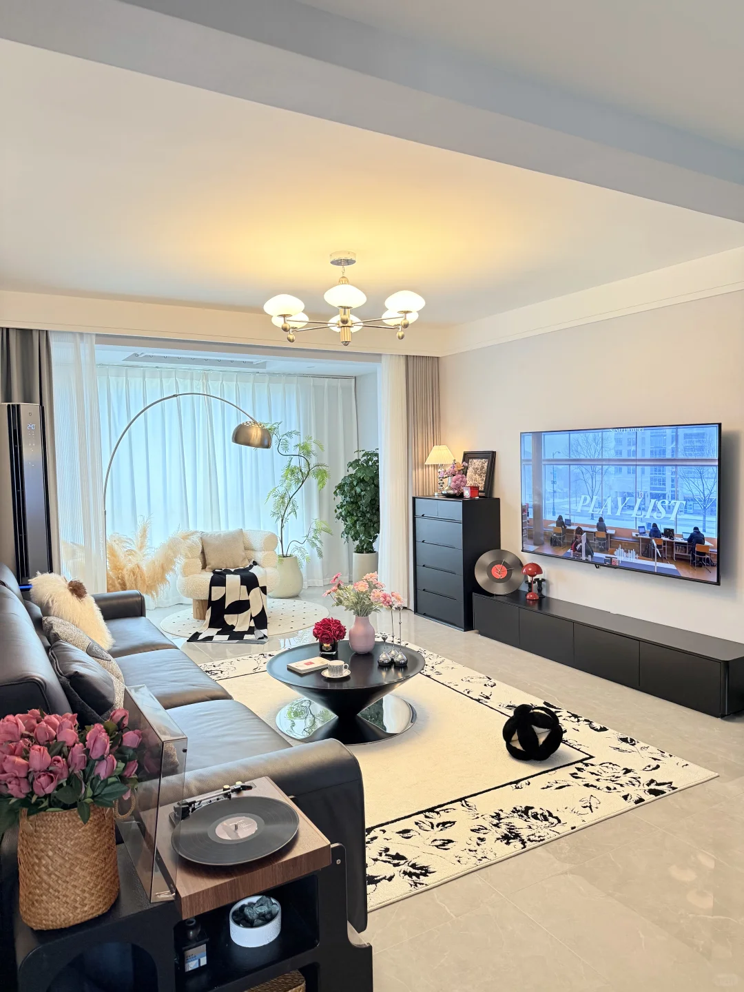 老公说这房子被我布置的真的不像精装房