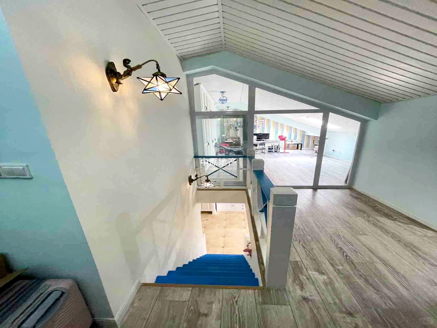 12号线精装三室两卫 自住装修6000+拎包入住