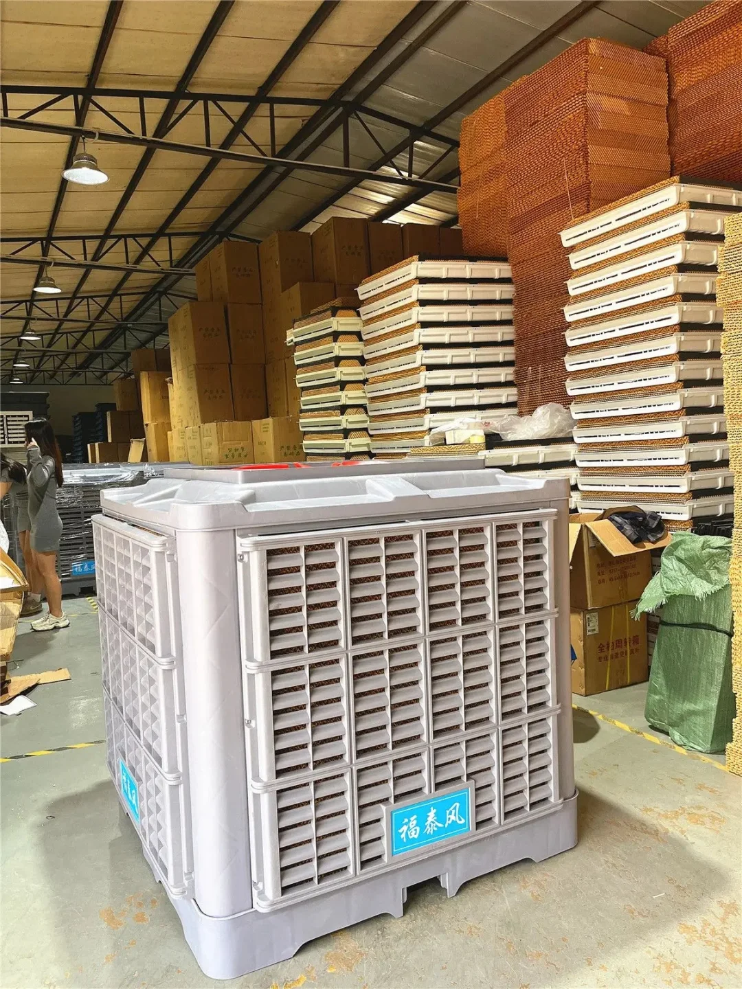 环保空调来袭,节约企业成本!