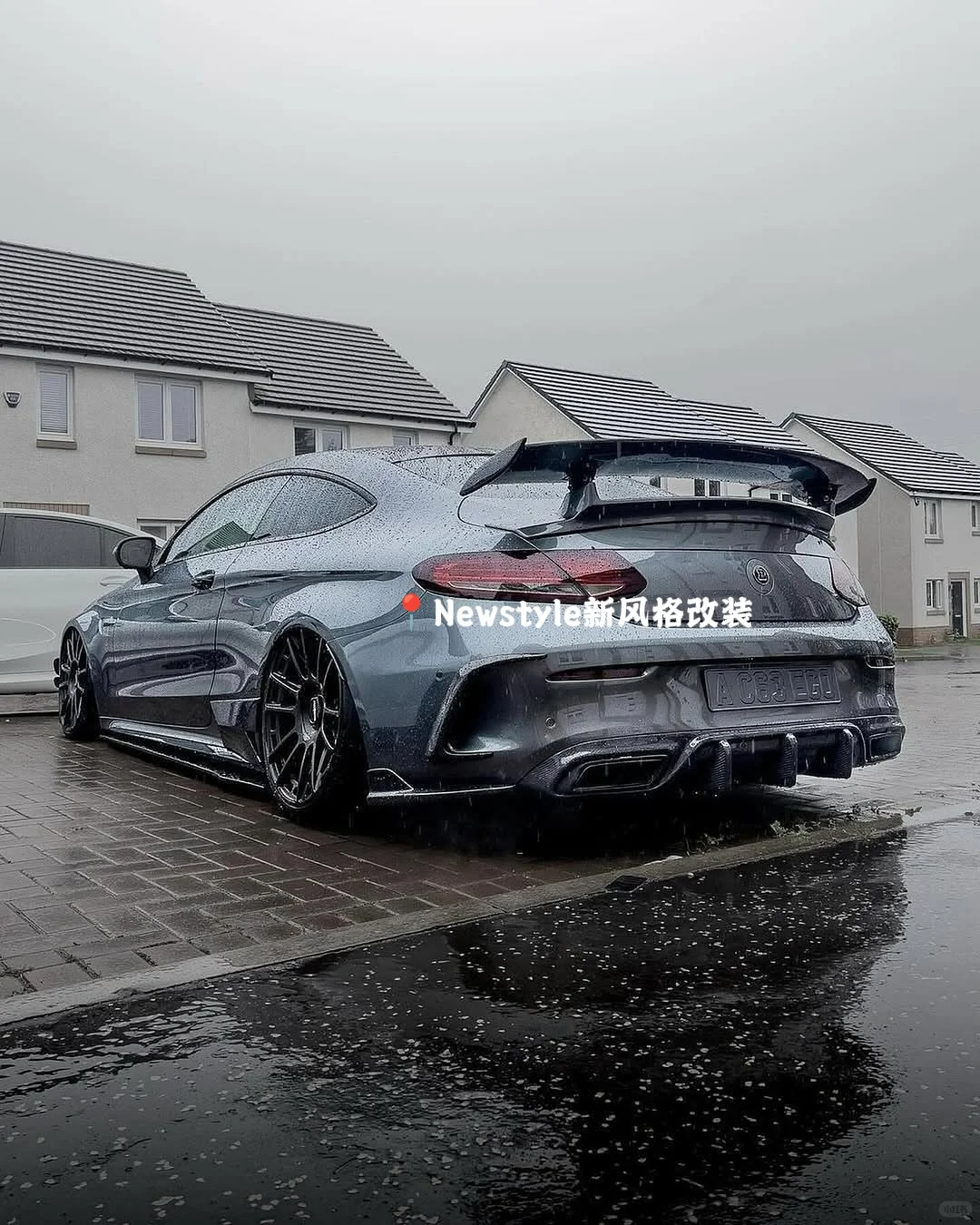 奔驰C级怎么还有一套那么协调完美的案例?