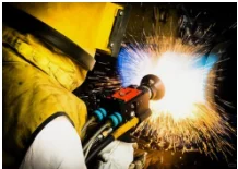 为工业设备“穿上铠甲”：热喷涂技术的妙用